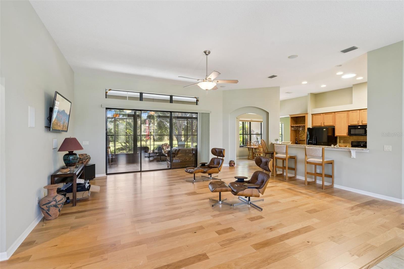 Image 10 of 35 For 27238 Stoney Brook Drive