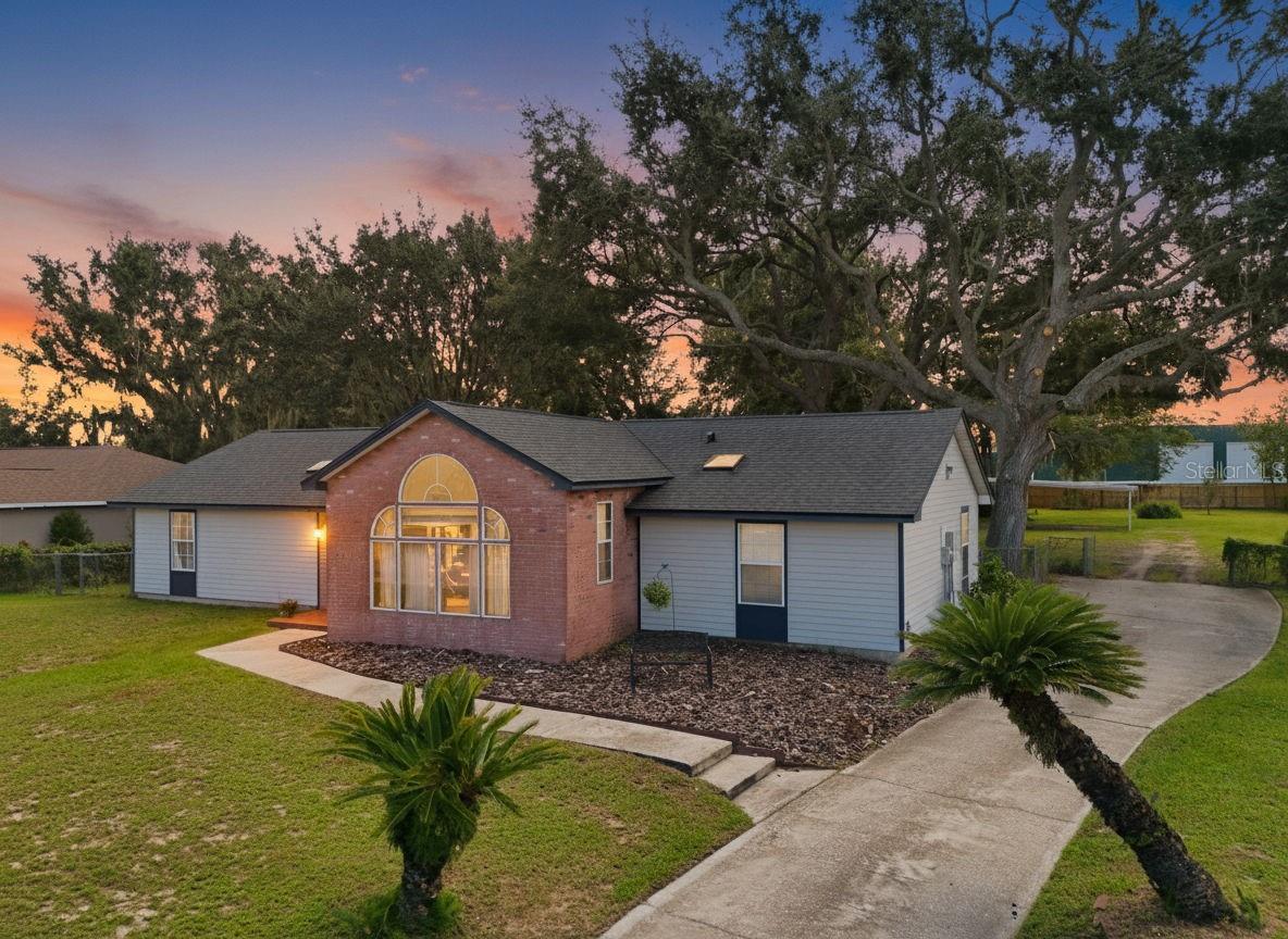 Details for 307 Water Shore Drive, LEESBURG, FL 34748