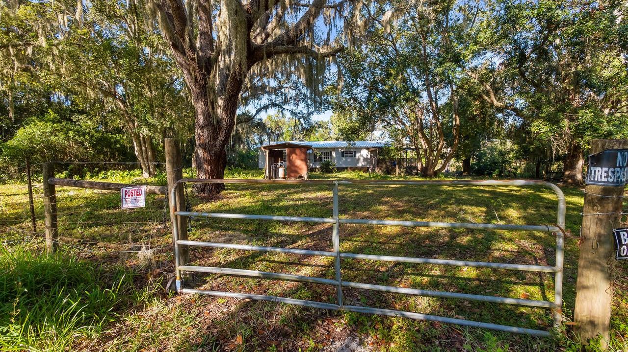 Image 6 of 24 For 23158 Loop Road