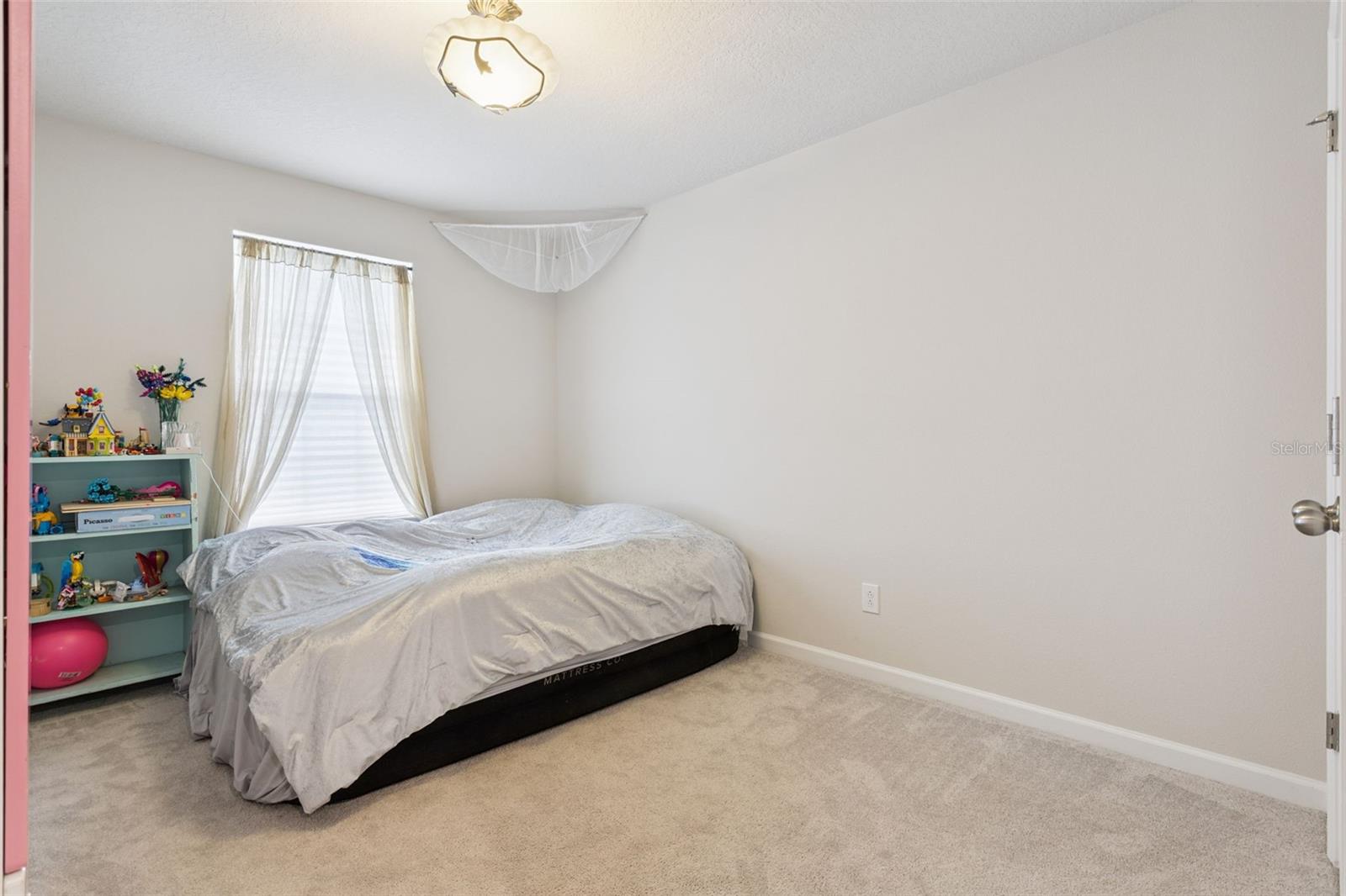 Image 23 of 37 For 1809 Holden Ridge Lane