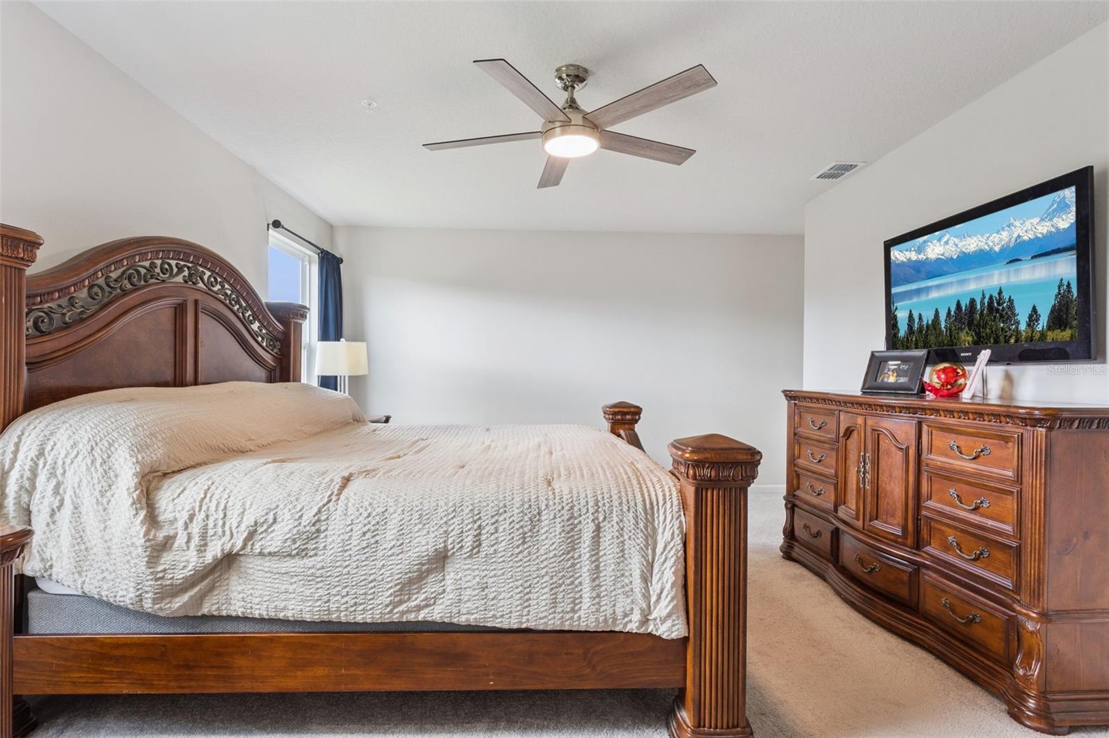 Image 6 of 37 For 1809 Holden Ridge Lane