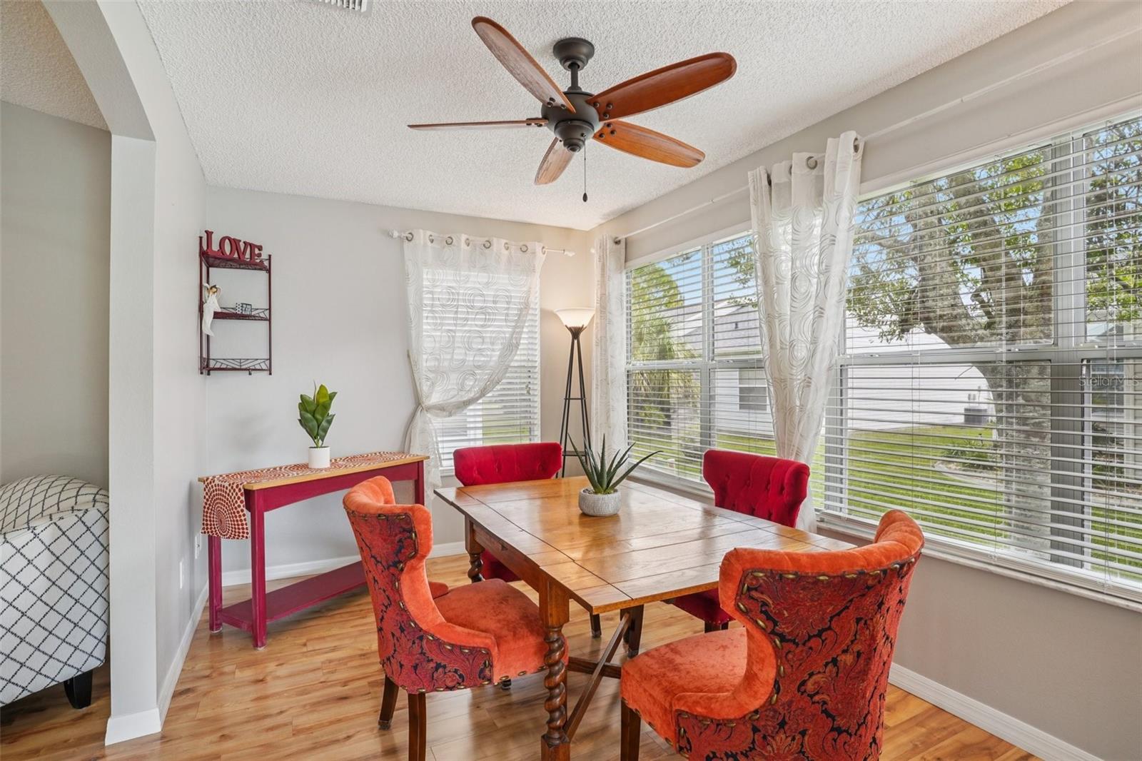 Image 13 of 38 For 2737 Privada Drive