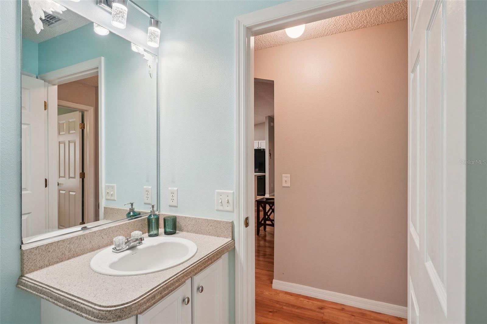 Image 27 of 38 For 2737 Privada Drive