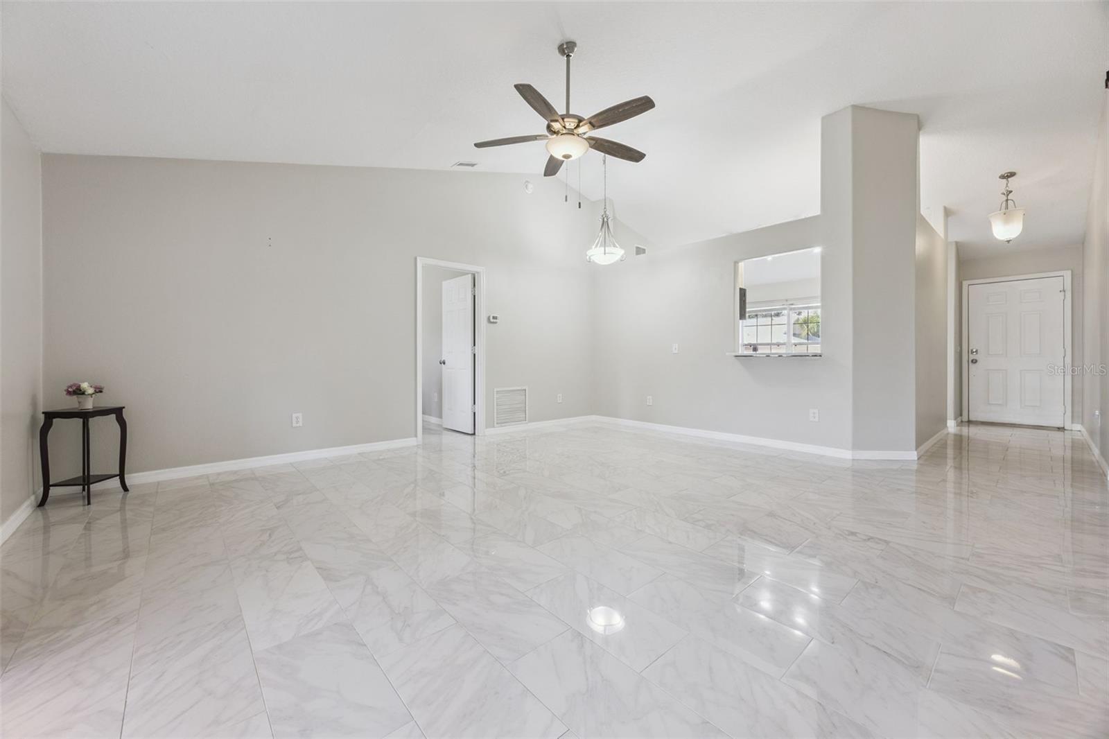 Image 5 of 32 For 3711 Meadow Green Drive