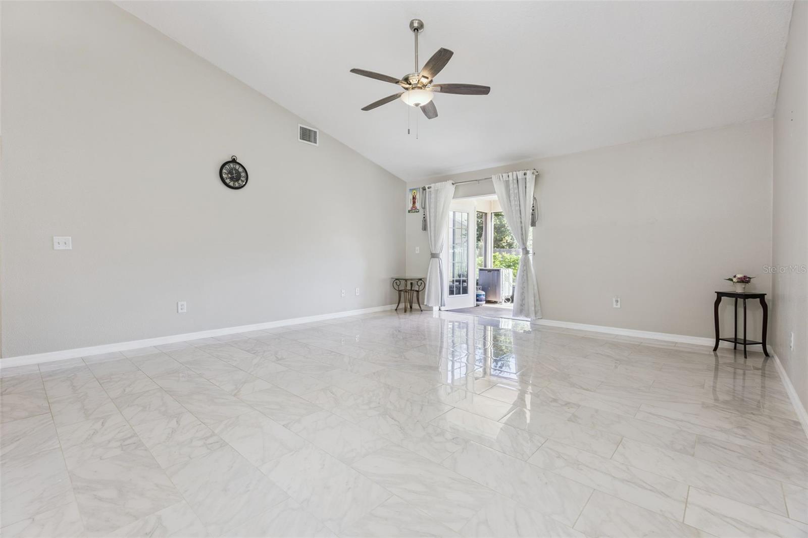 Image 8 of 32 For 3711 Meadow Green Drive