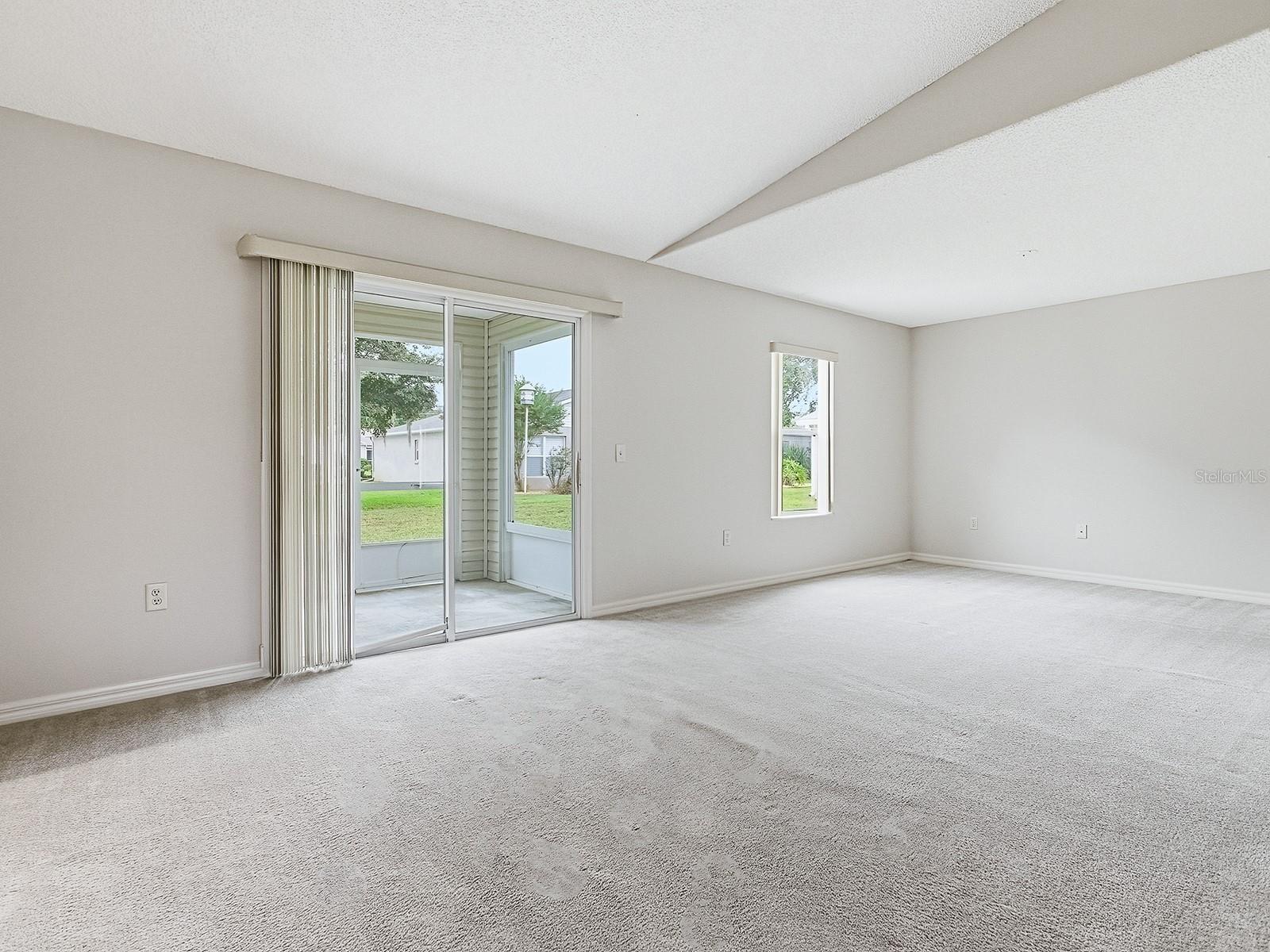 Image 17 of 41 For 231 Bentwood Drive