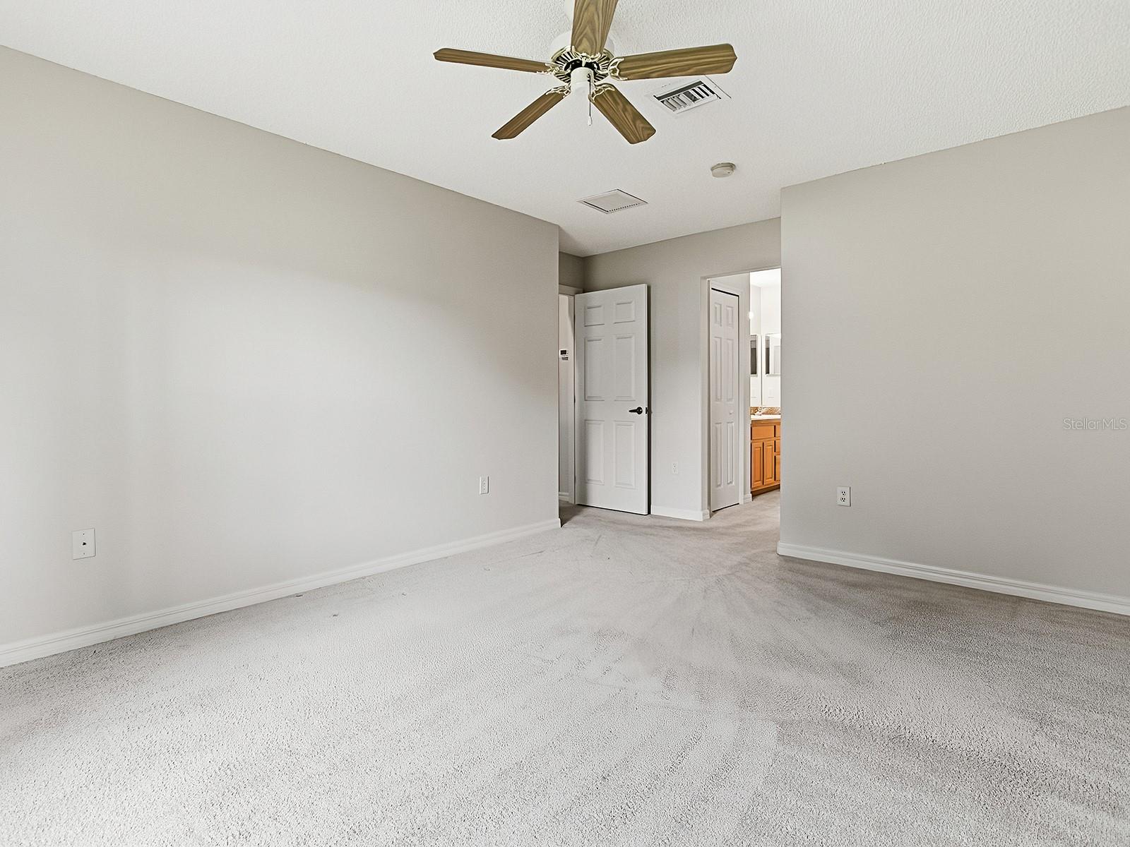 Image 25 of 41 For 231 Bentwood Drive