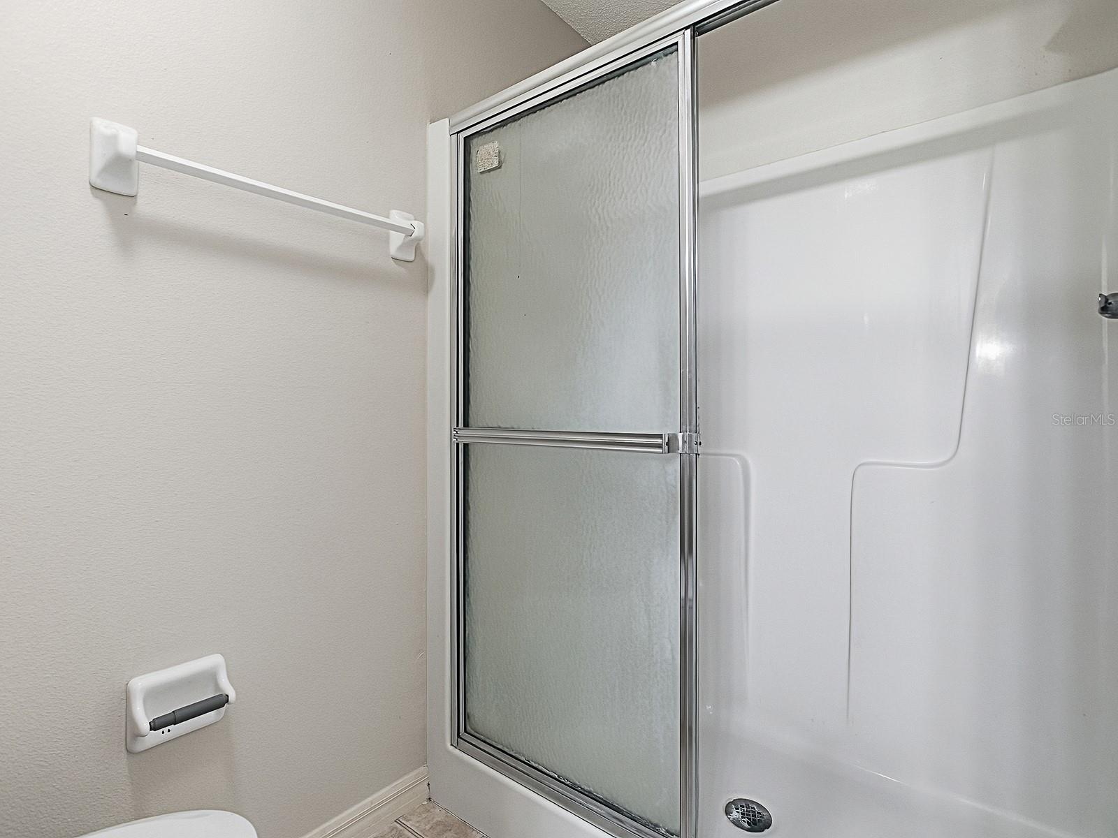 Image 28 of 41 For 231 Bentwood Drive