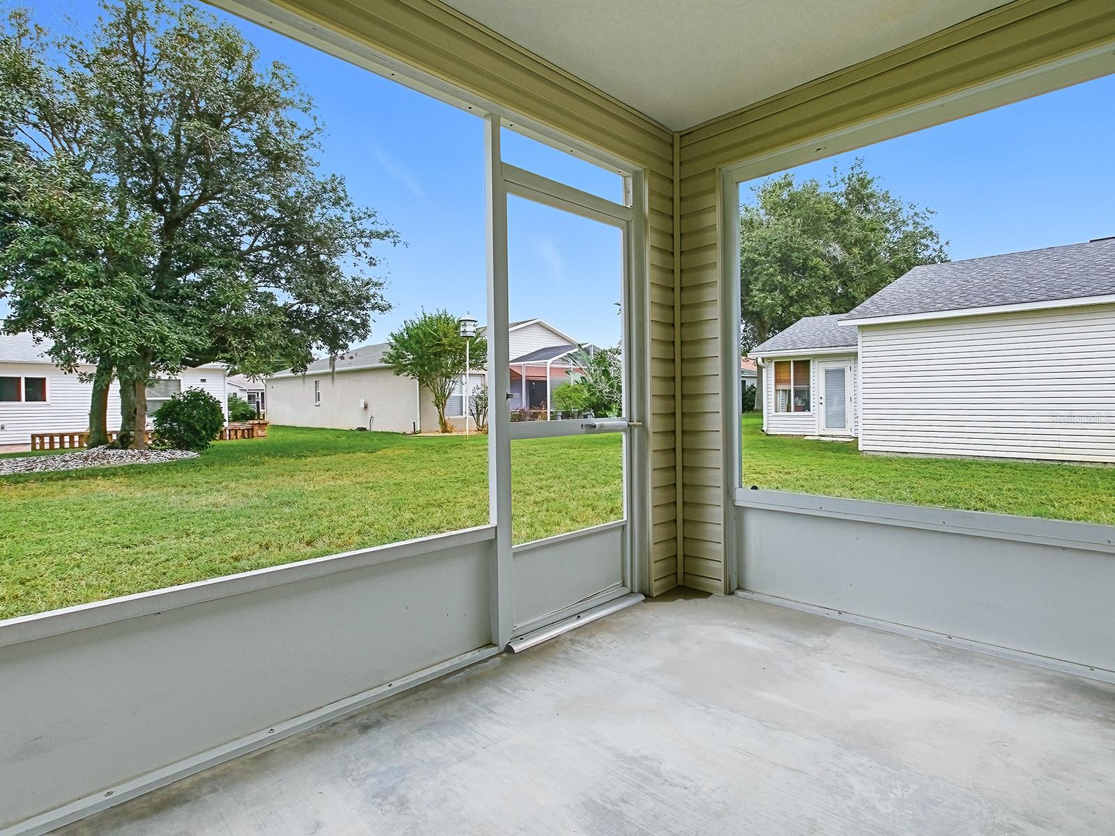 Image 36 of 41 For 231 Bentwood Drive