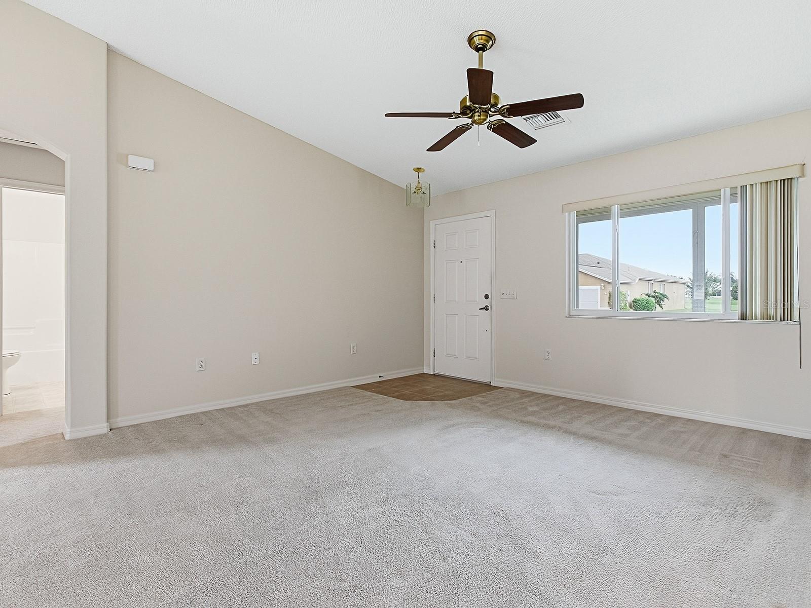 Image 9 of 41 For 231 Bentwood Drive