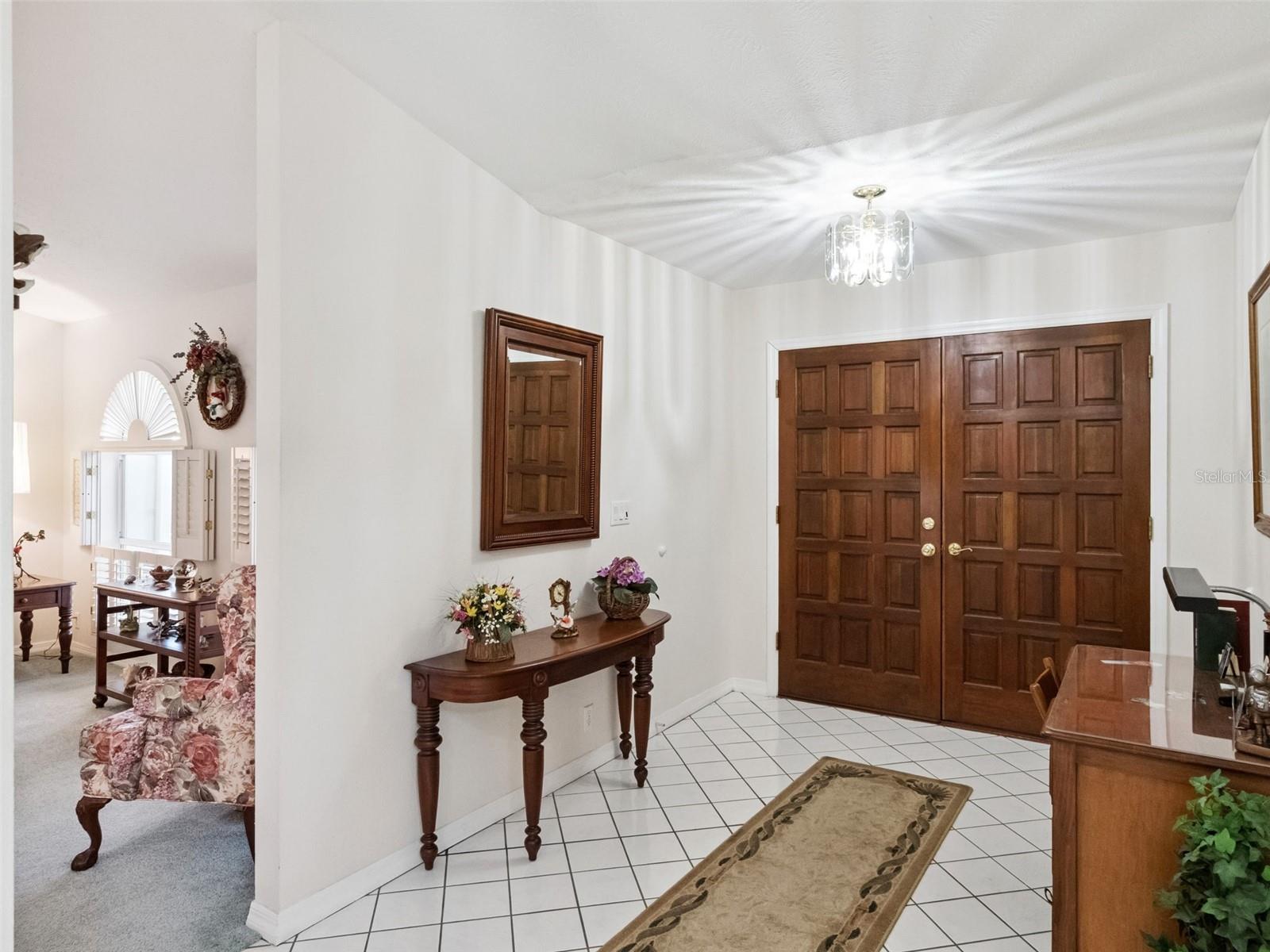 Image 10 of 86 For 5609 Rosewall Circle