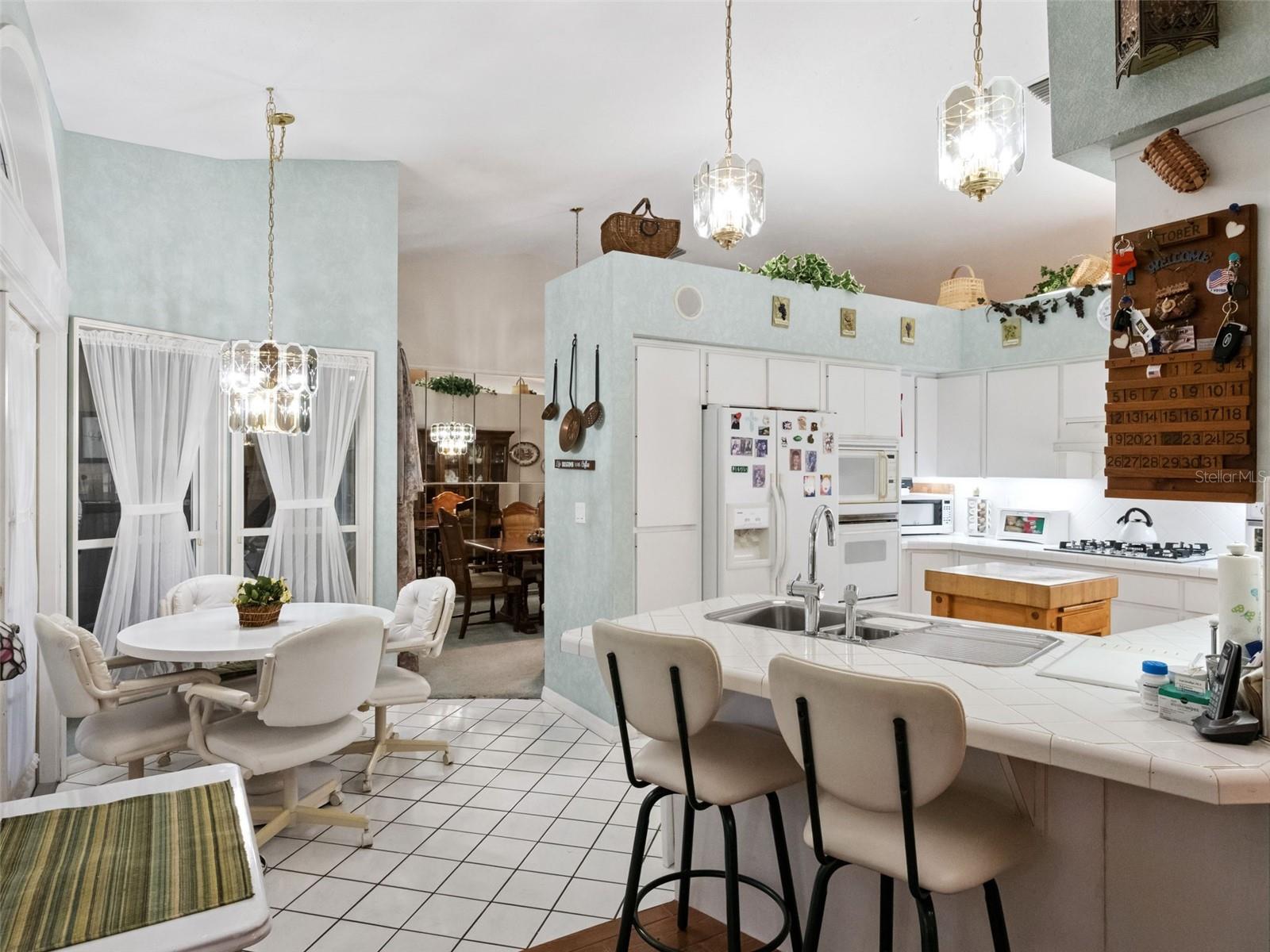 Image 18 of 86 For 5609 Rosewall Circle