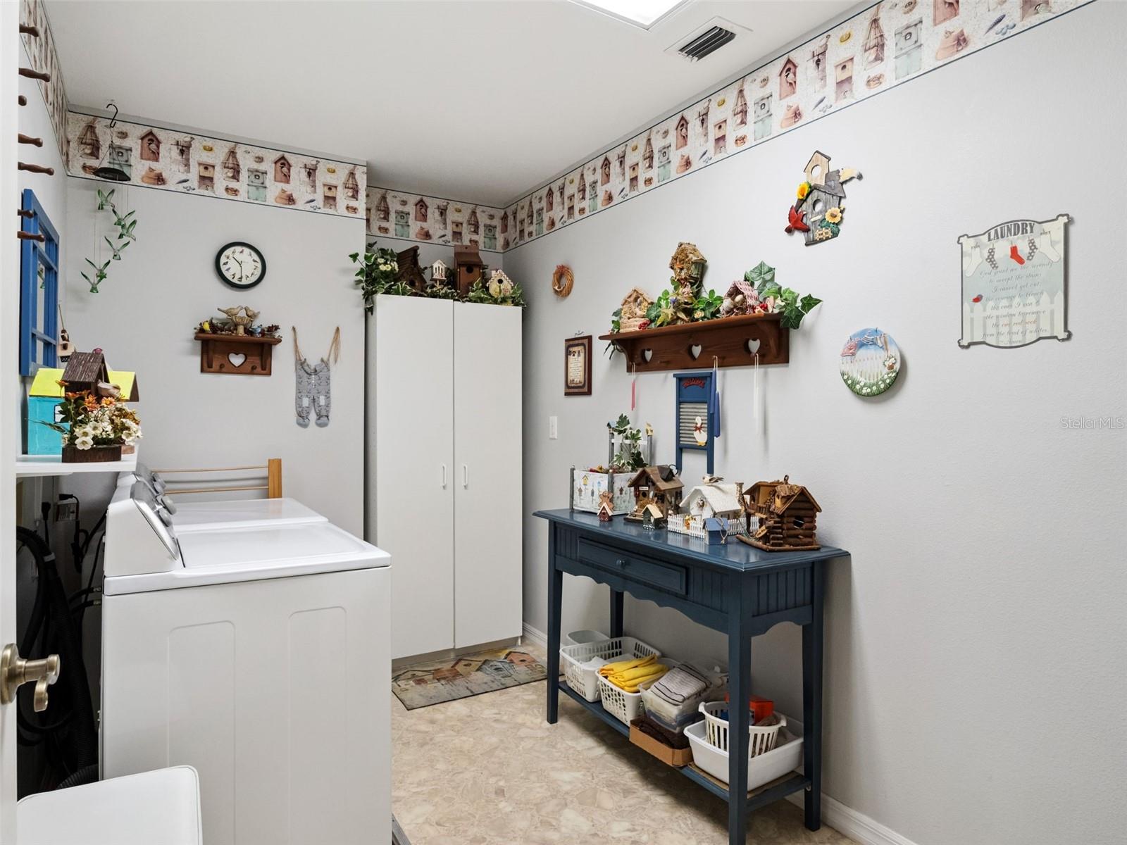 Image 20 of 86 For 5609 Rosewall Circle