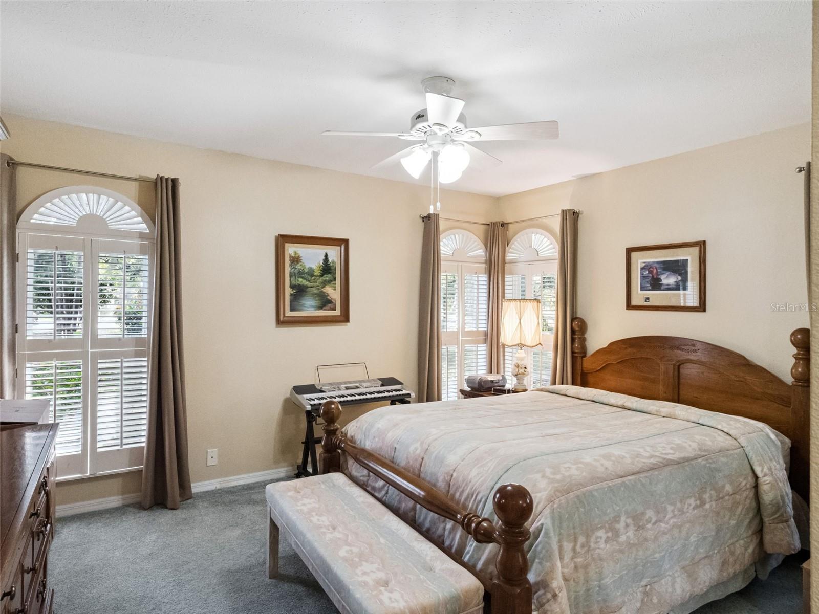 Image 28 of 86 For 5609 Rosewall Circle