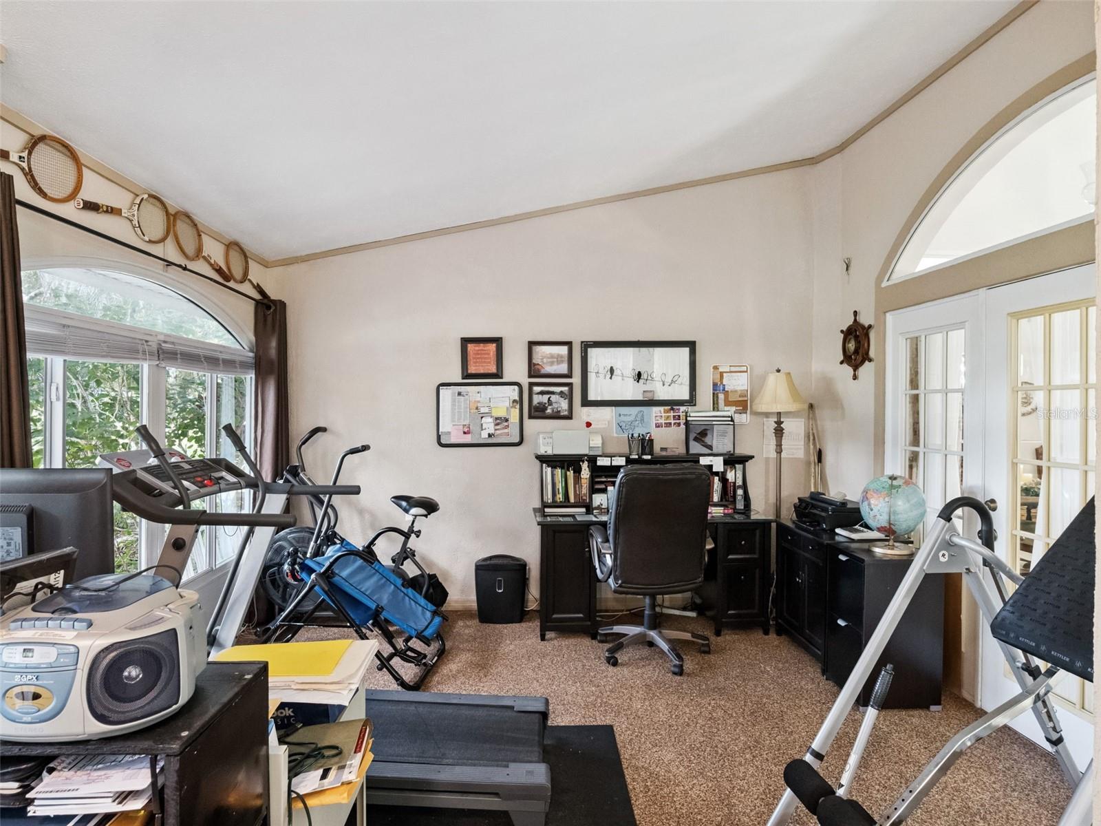 Image 32 of 86 For 5609 Rosewall Circle