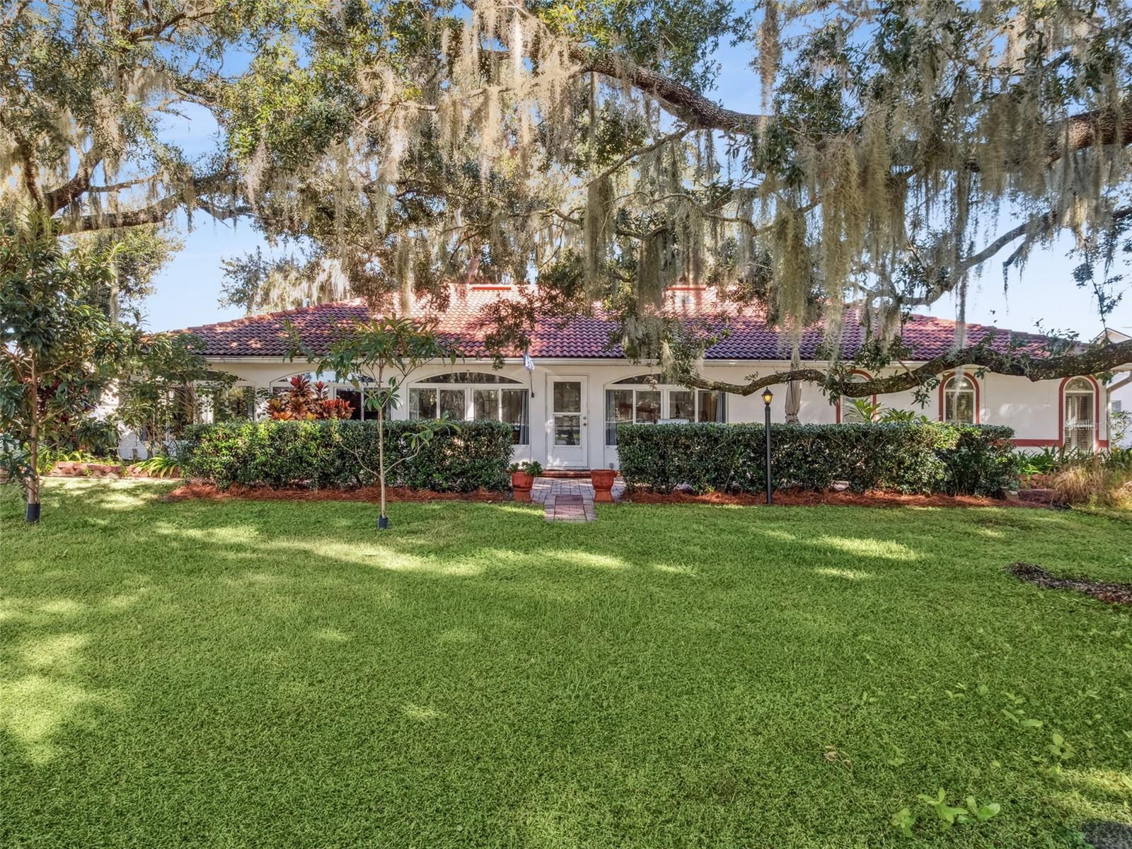 Image 35 of 86 For 5609 Rosewall Circle