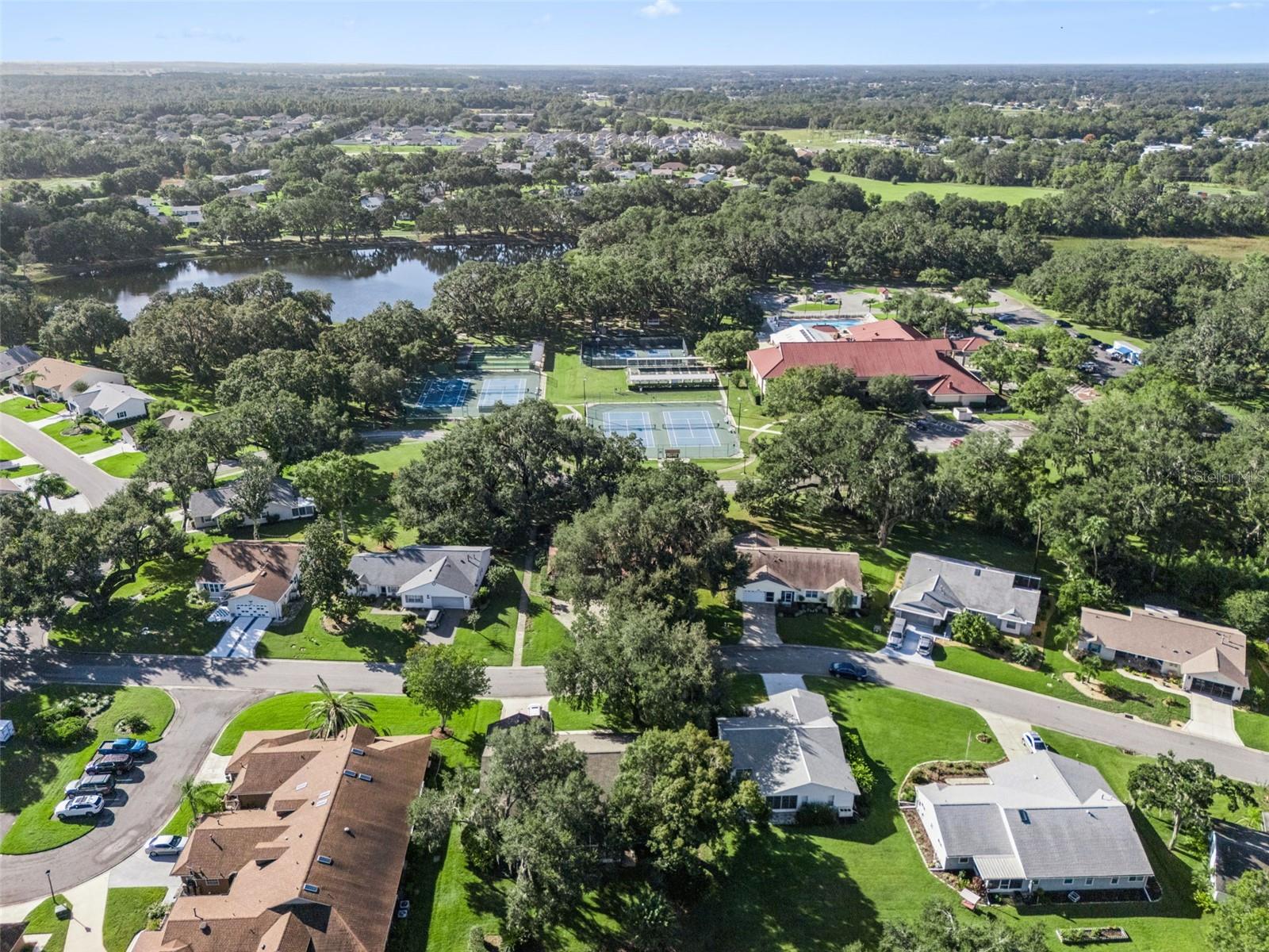 Image 37 of 86 For 5609 Rosewall Circle