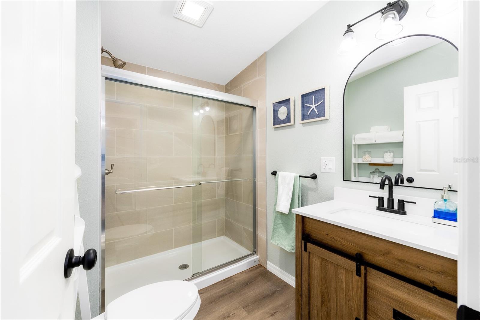 Image 31 of 52 For 15530 47th Avenue