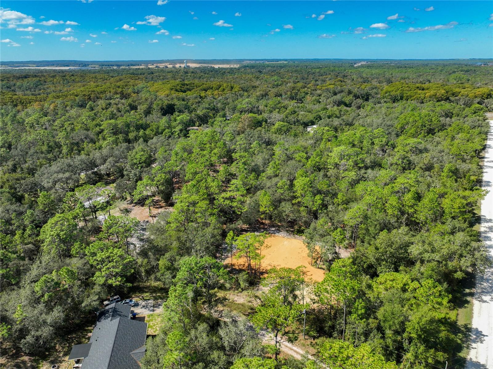 Image 16 of 18 For 33216 Teakwood Drive