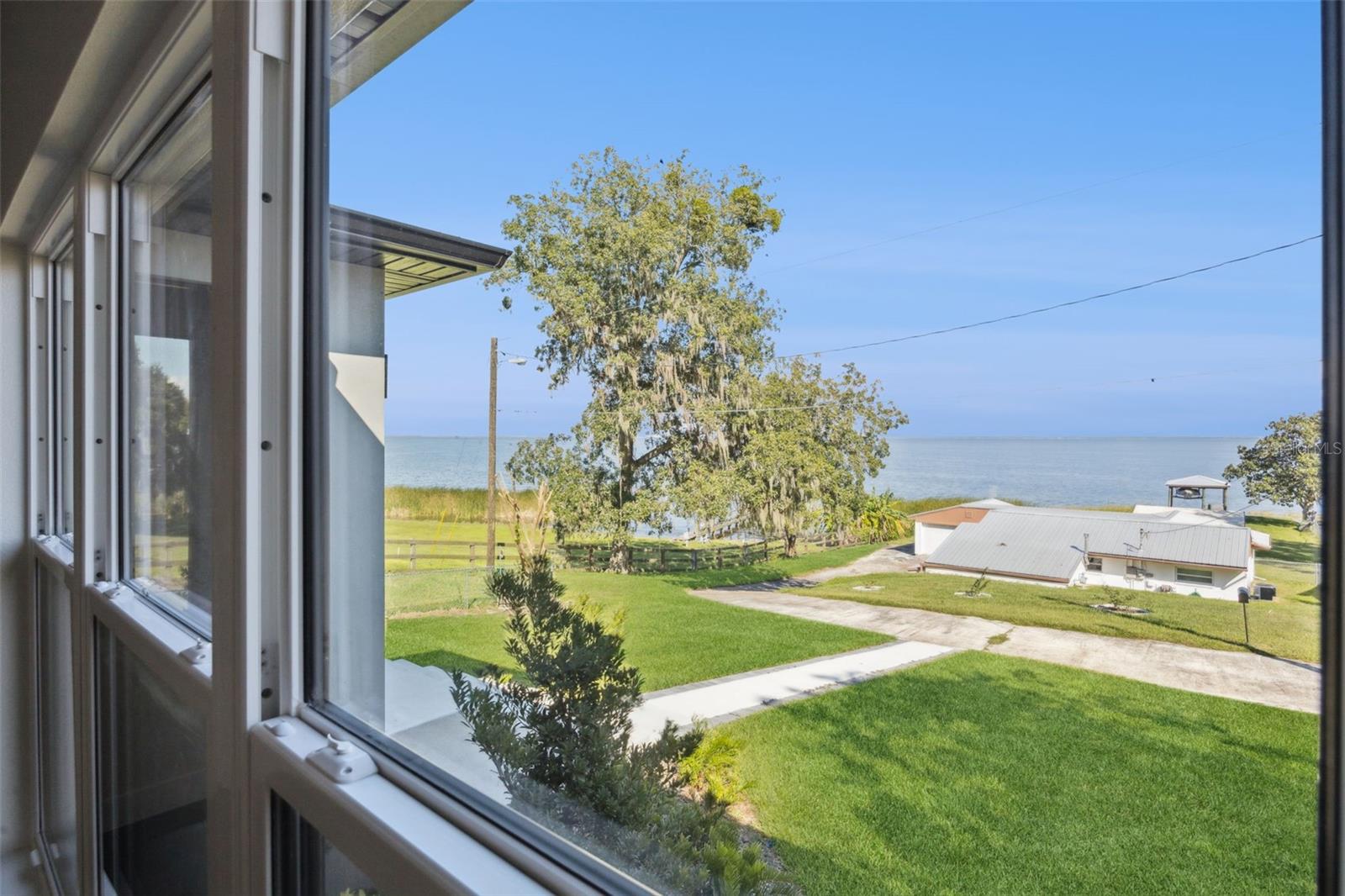 Image 44 of 82 For 17540 Third Street