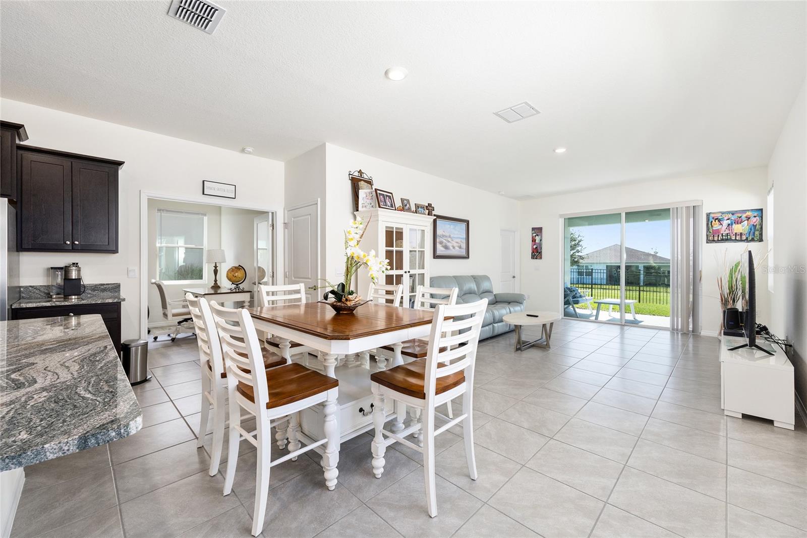 Image 14 of 46 For 8004 Penrose Place