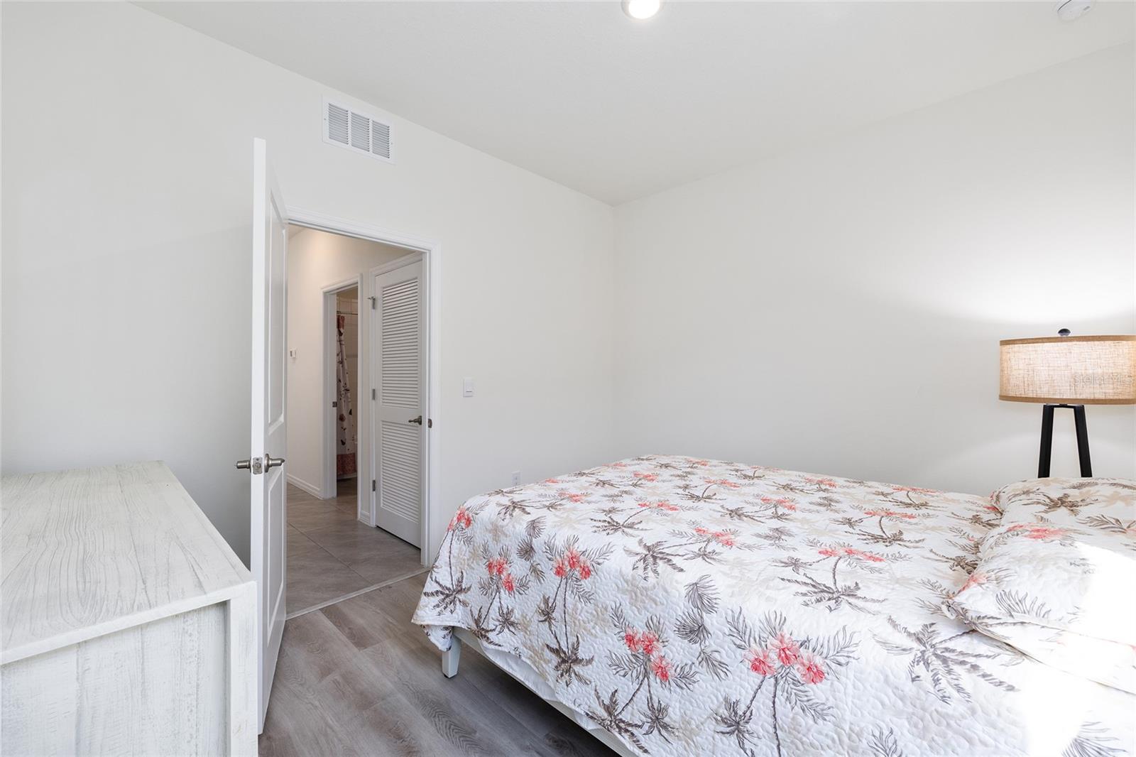 Image 27 of 46 For 8004 Penrose Place