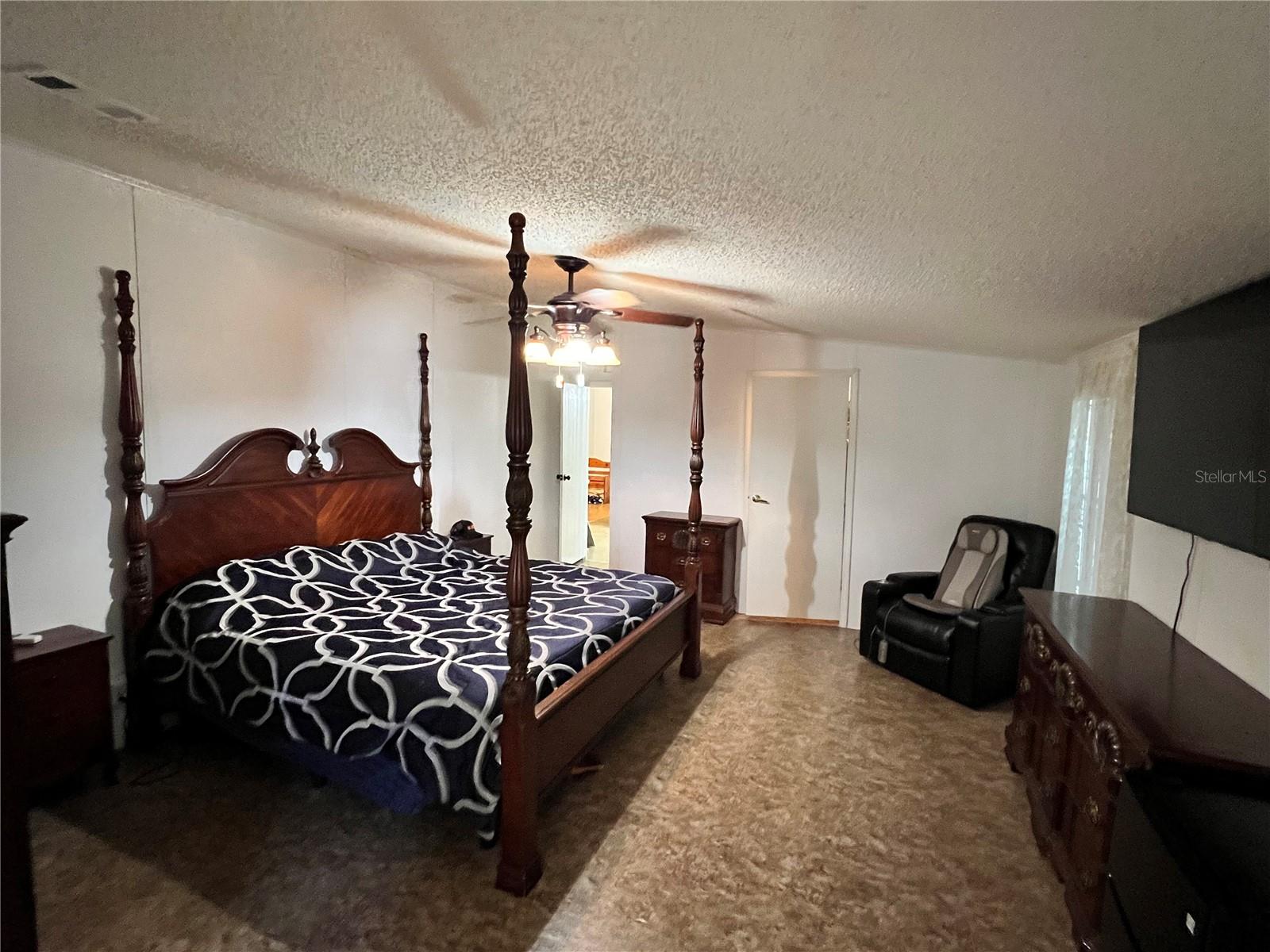 Image 32 of 38 For 4254 Meadow Street