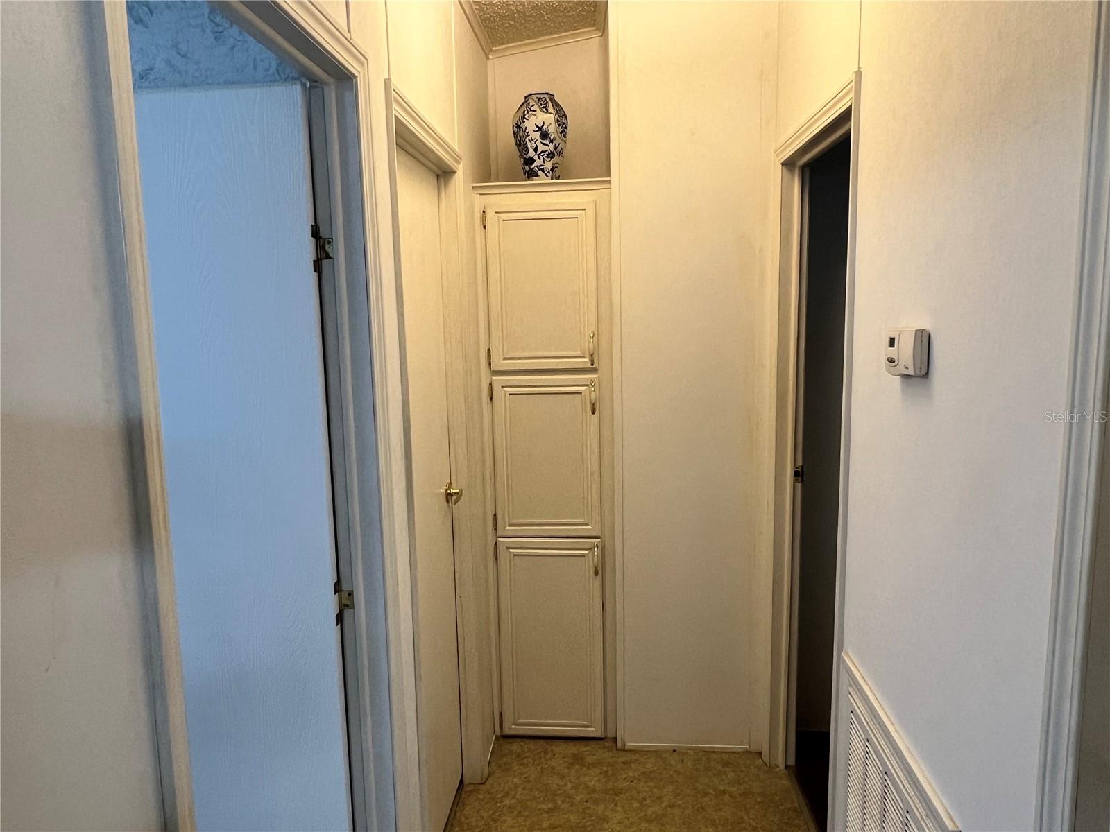 Image 35 of 38 For 4254 Meadow Street