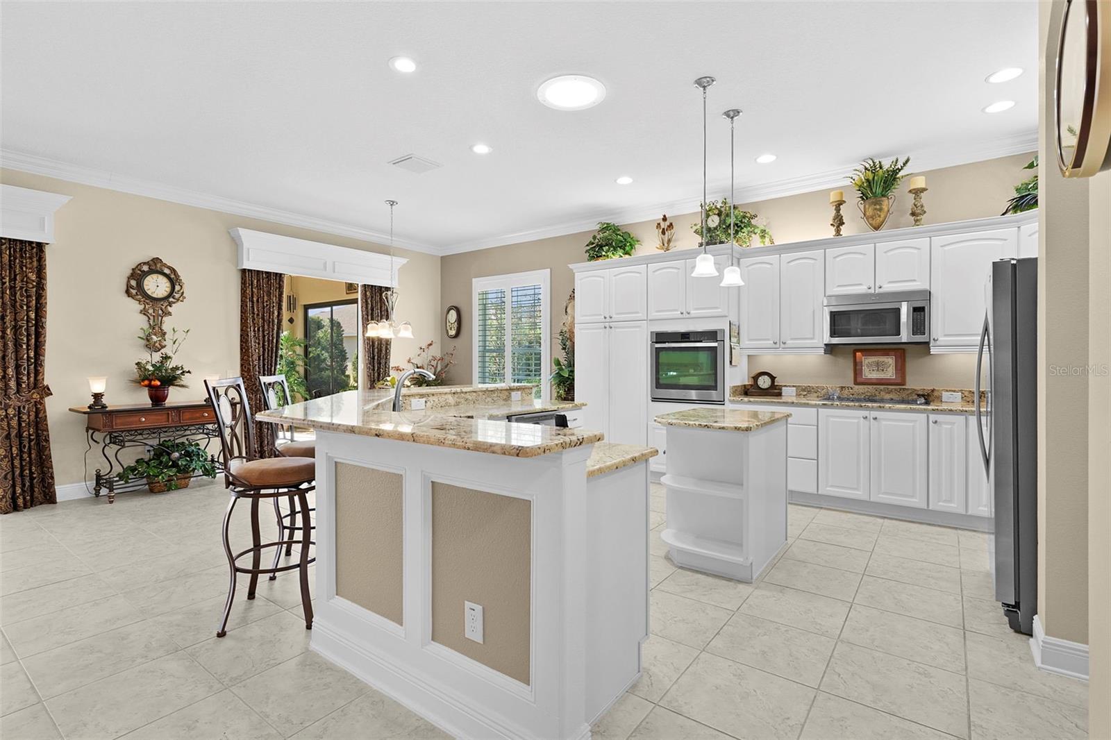 Image 24 of 69 For 2259 Isleworth Circle
