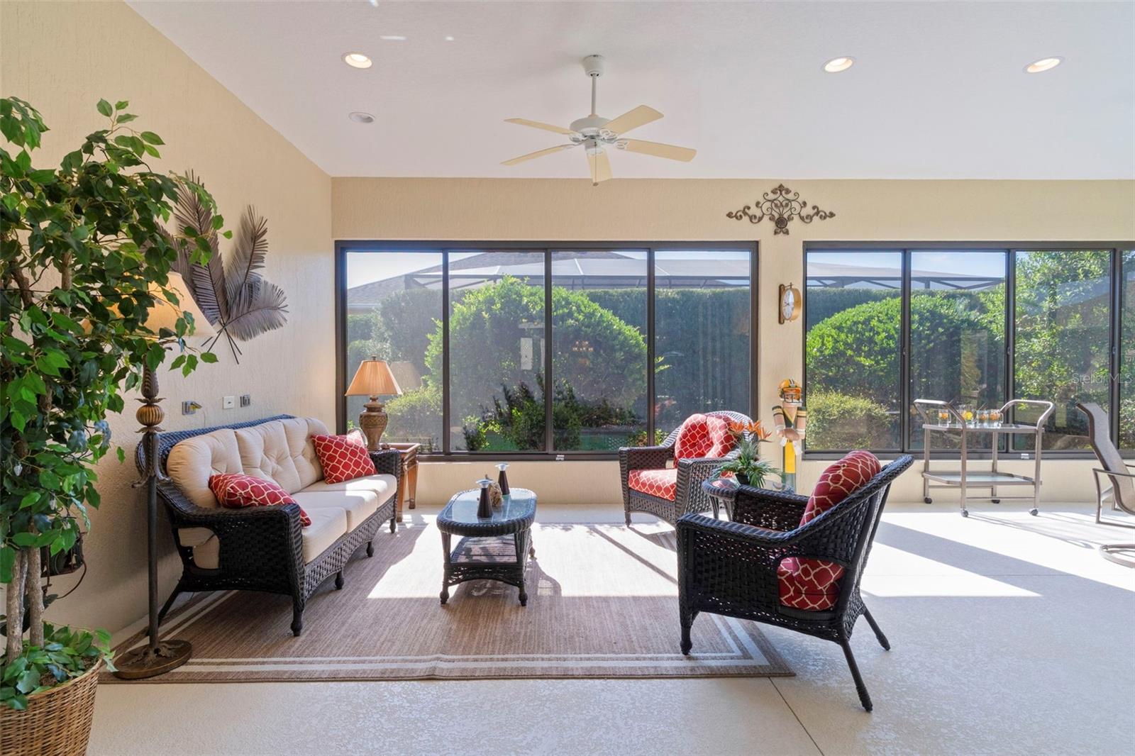 Image 30 of 69 For 2259 Isleworth Circle