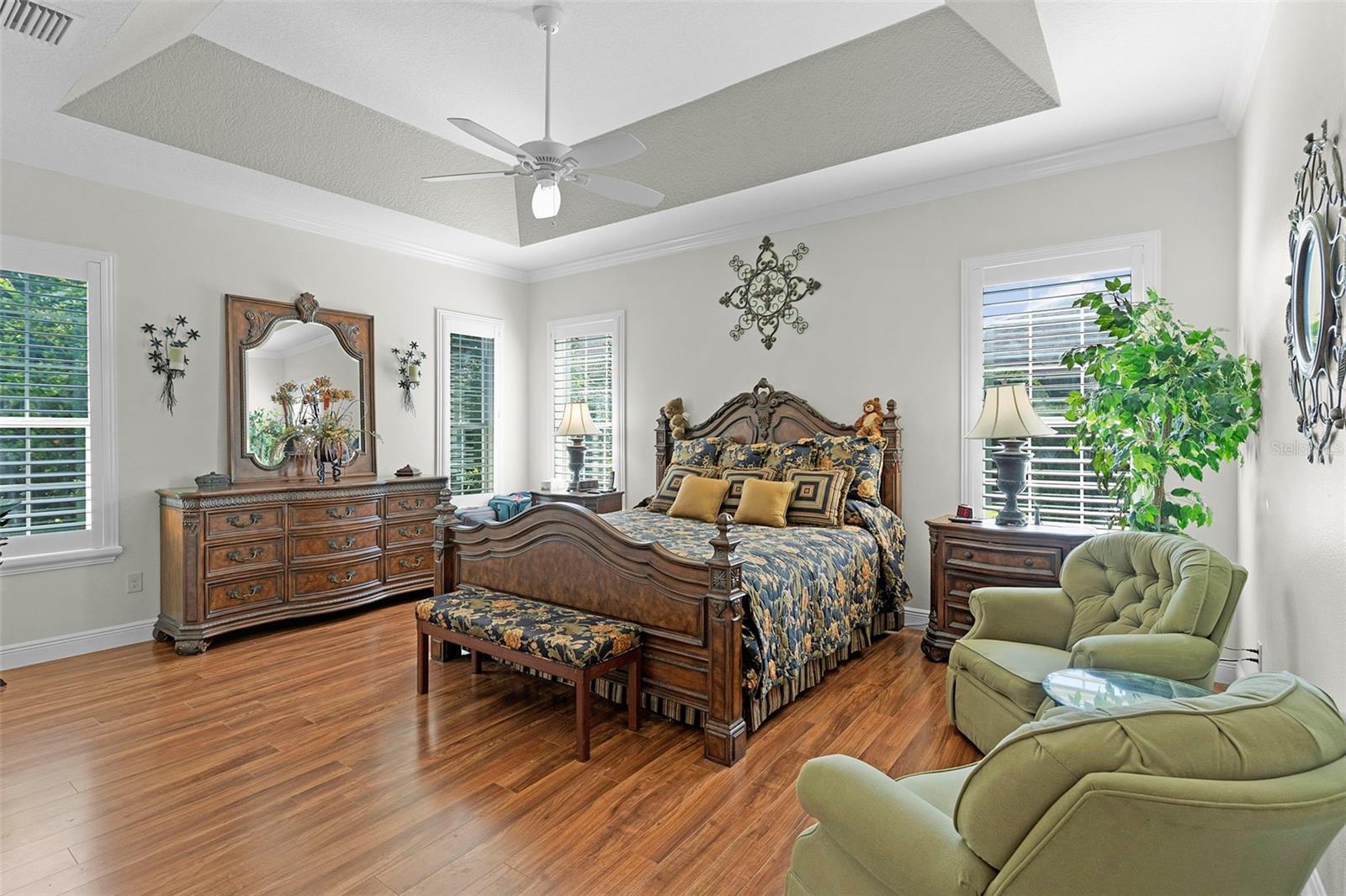 Image 37 of 69 For 2259 Isleworth Circle