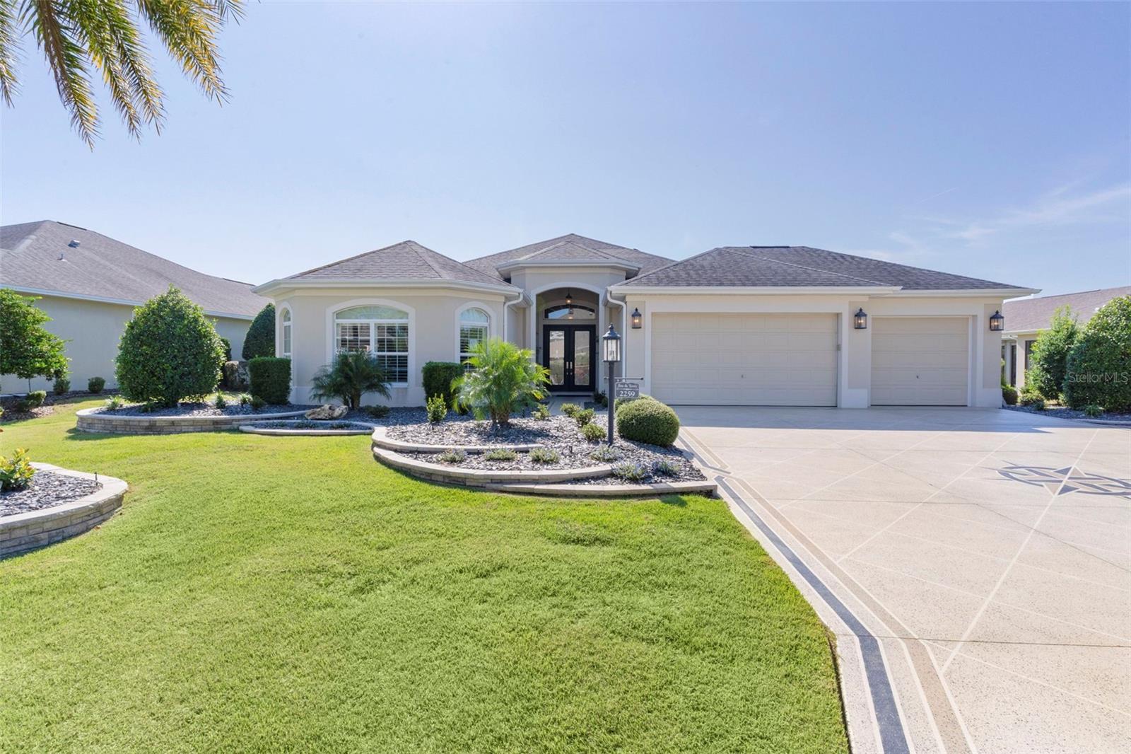 Image 53 of 69 For 2259 Isleworth Circle