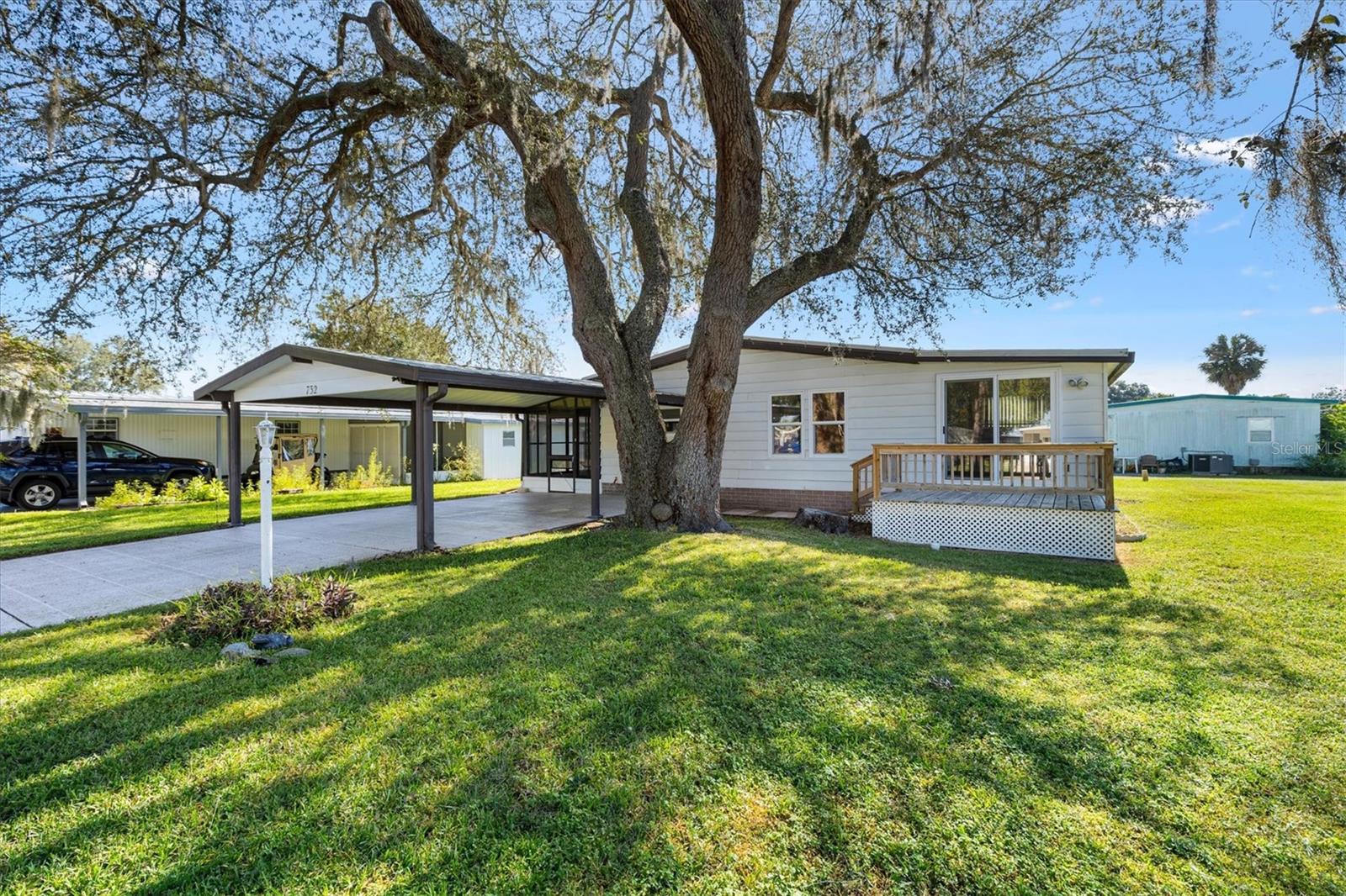 Image 18 of 23 For 732 Royal Palm Avenue