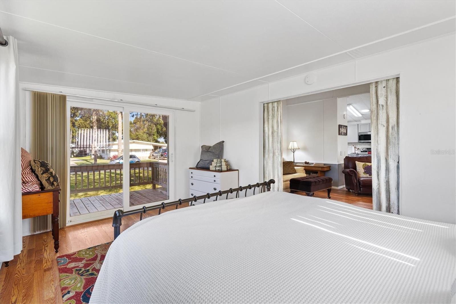 Image 9 of 23 For 732 Royal Palm Avenue