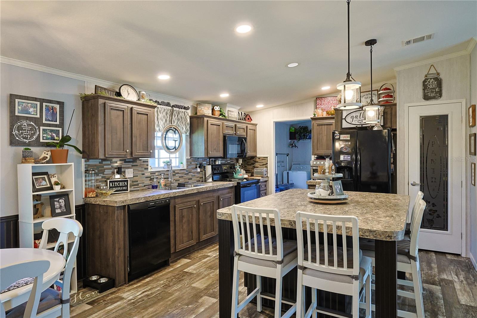 Image 7 of 36 For 13155 95th Street