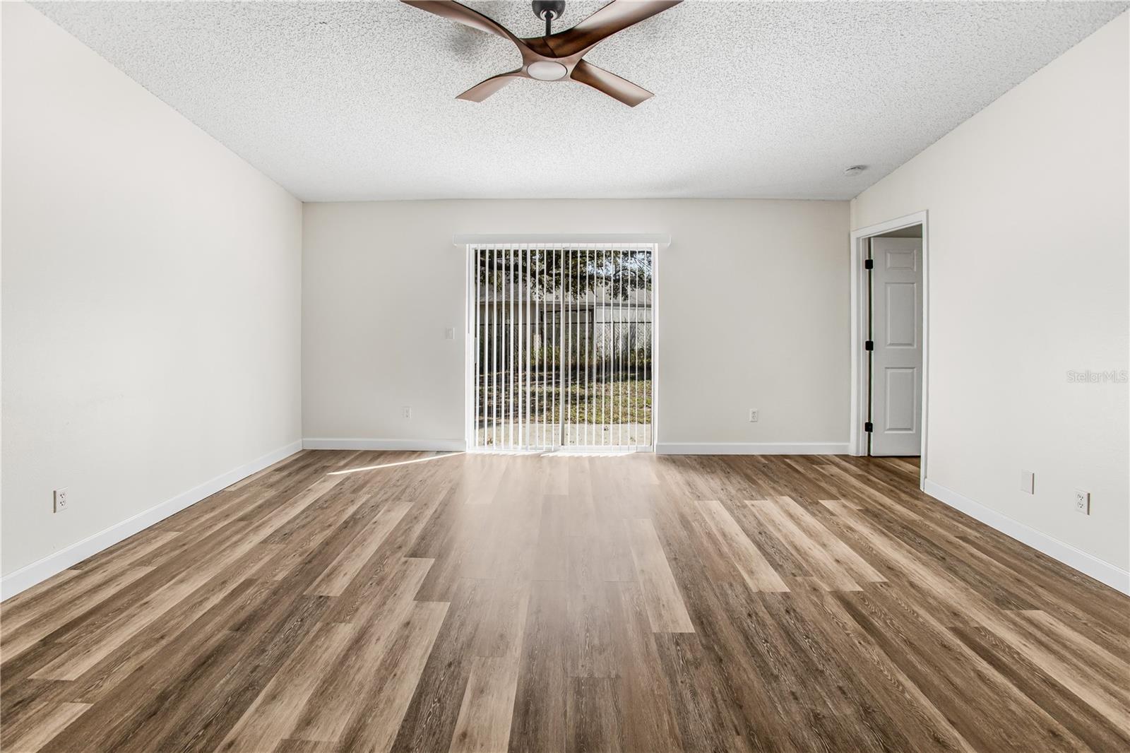 Image 15 of 24 For 5001 Pine Needle Drive