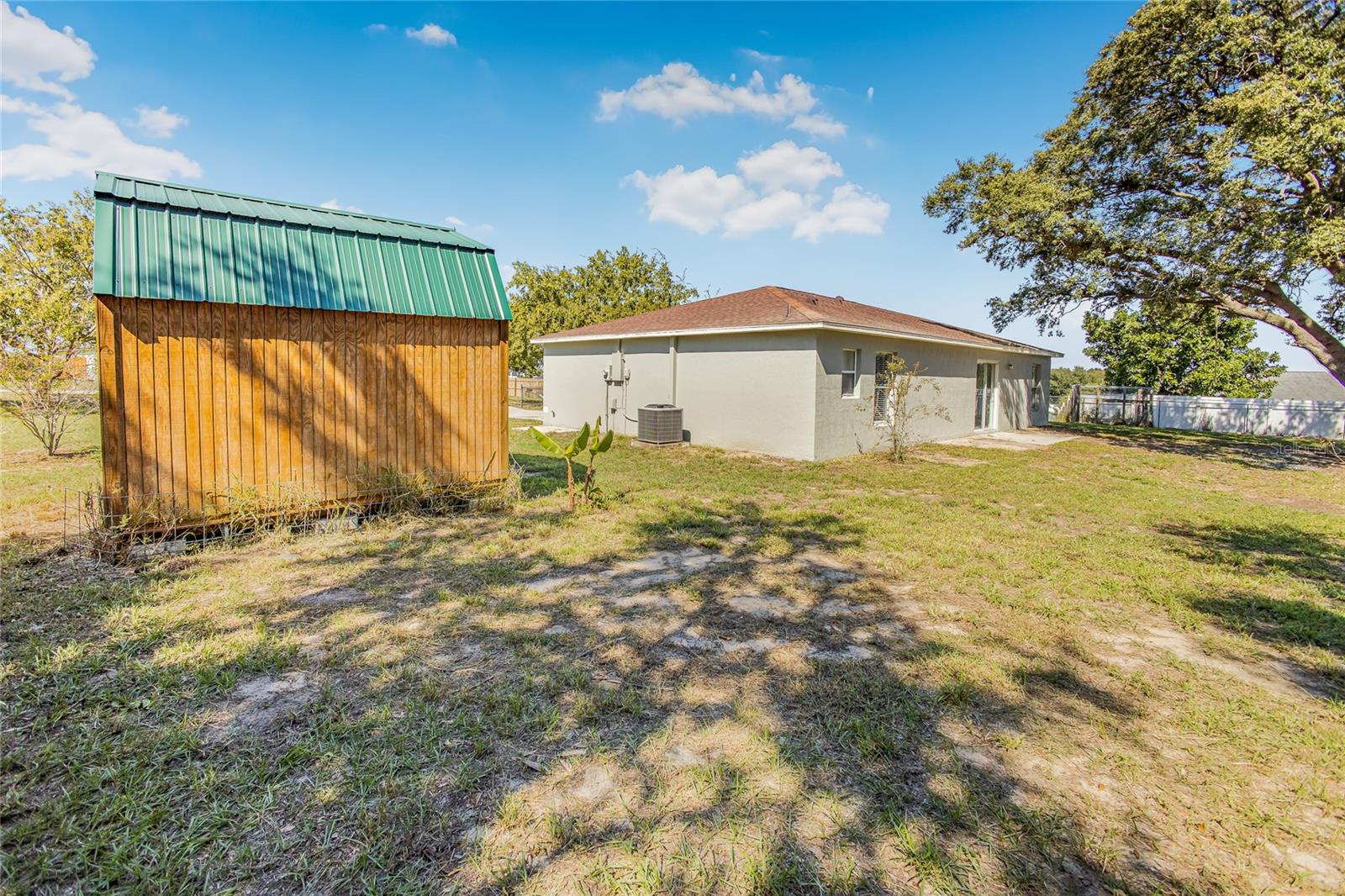 Image 19 of 24 For 5001 Pine Needle Drive