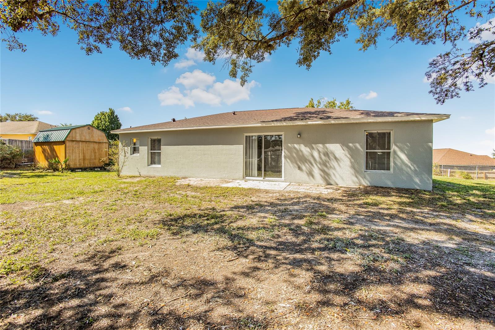 Image 20 of 24 For 5001 Pine Needle Drive