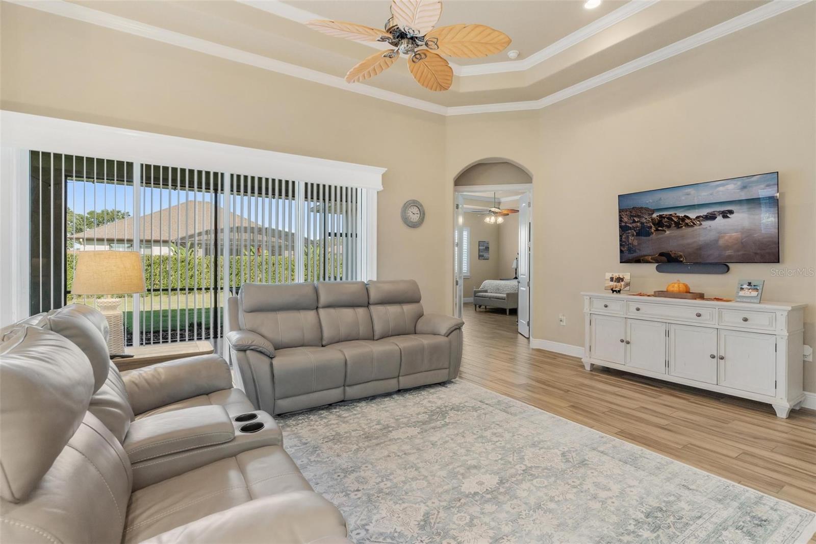 Image 10 of 52 For 39517 Hillrise Lane