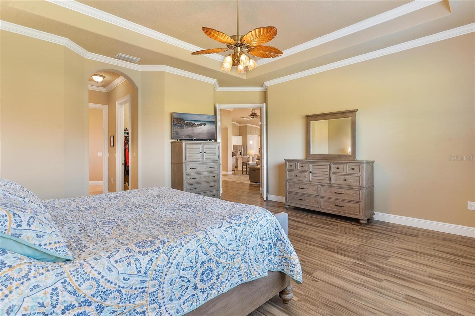 Image 21 of 52 For 39517 Hillrise Lane