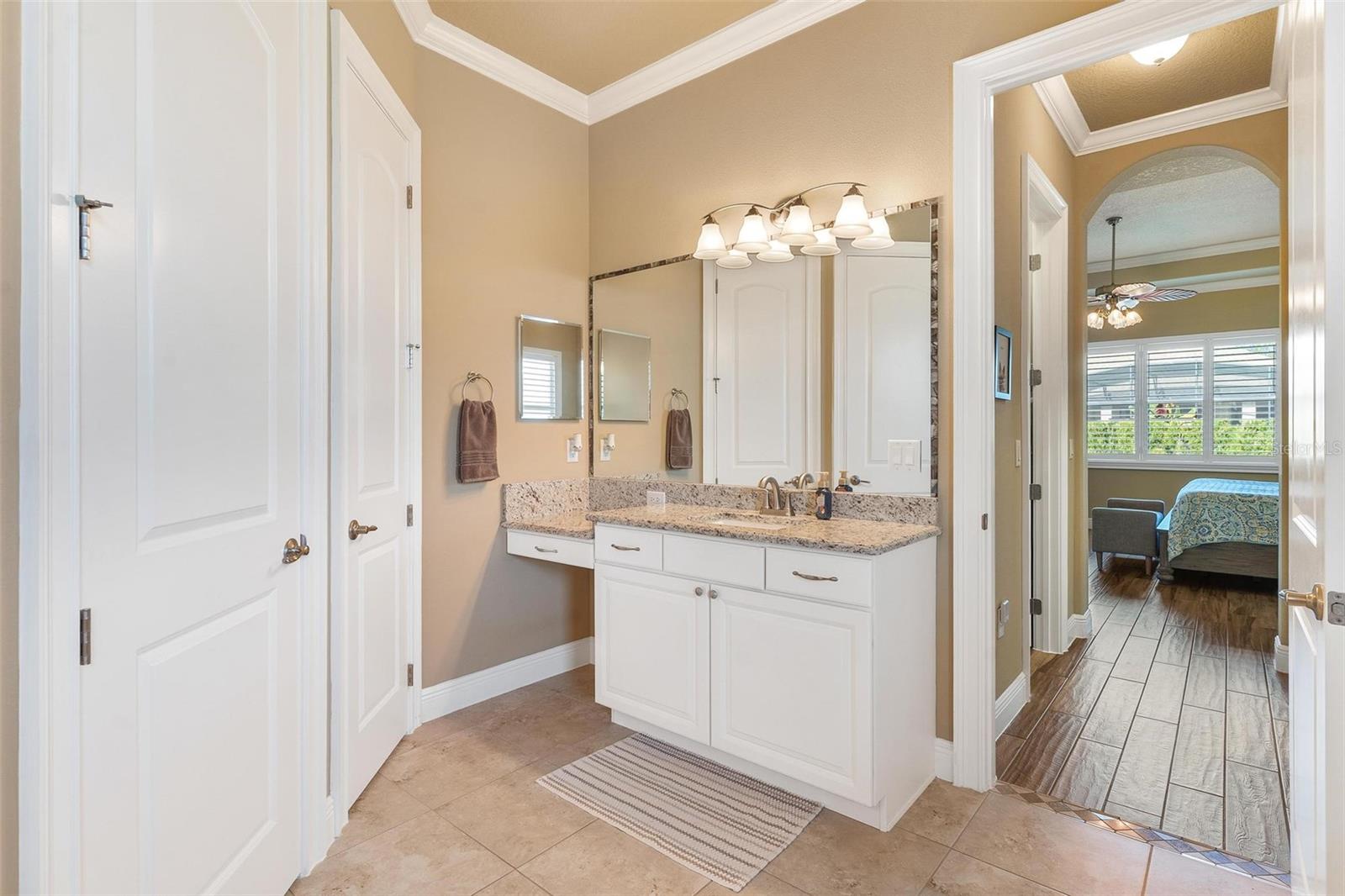 Image 27 of 52 For 39517 Hillrise Lane