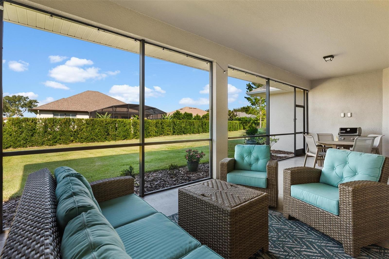 Image 39 of 52 For 39517 Hillrise Lane