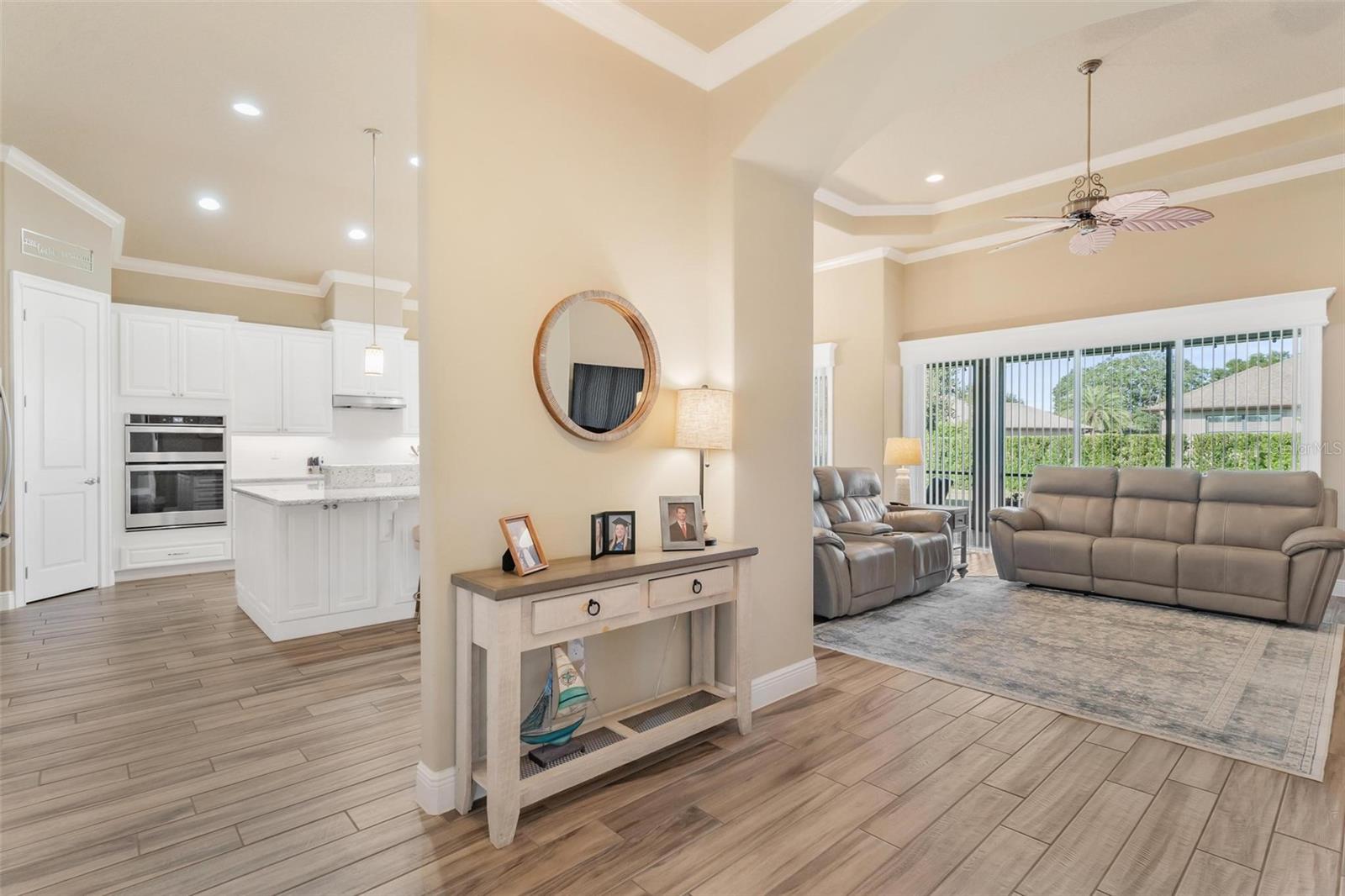 Image 7 of 52 For 39517 Hillrise Lane