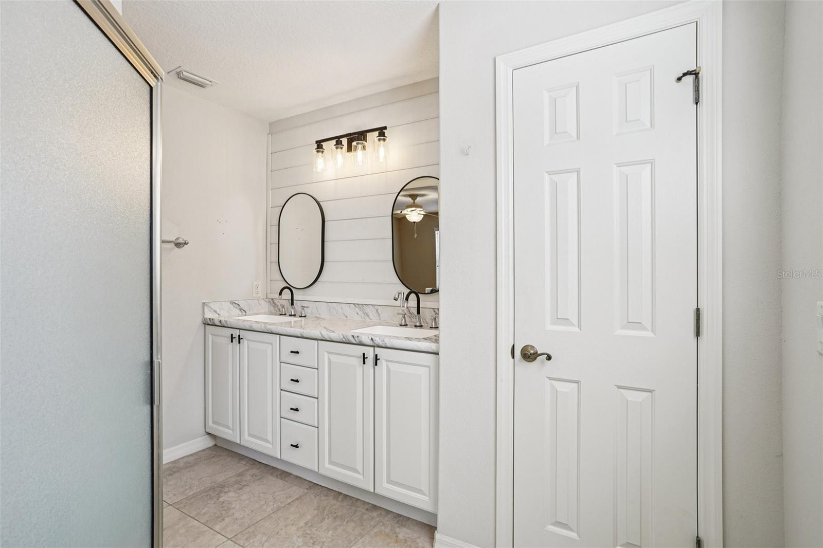 Image 20 of 54 For 1542 Wyatt Avenue