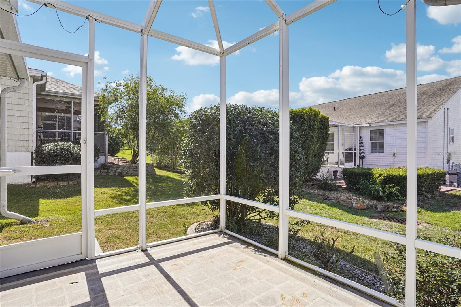 Image 33 of 54 For 1542 Wyatt Avenue