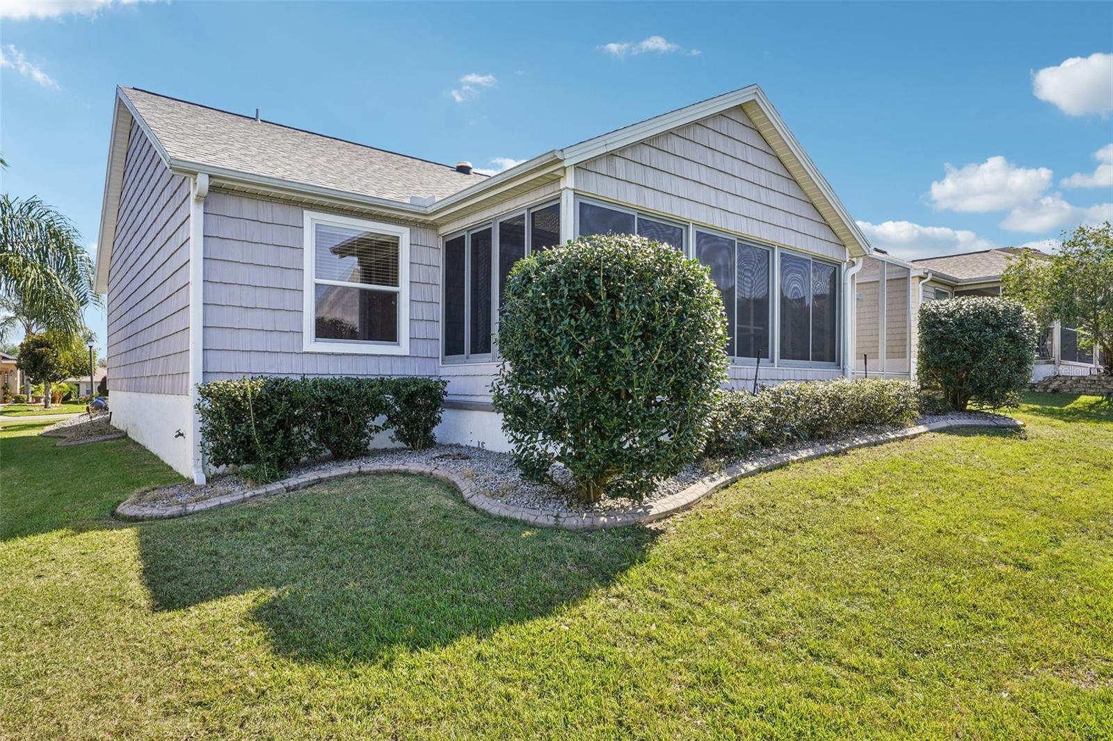 Image 42 of 54 For 1542 Wyatt Avenue