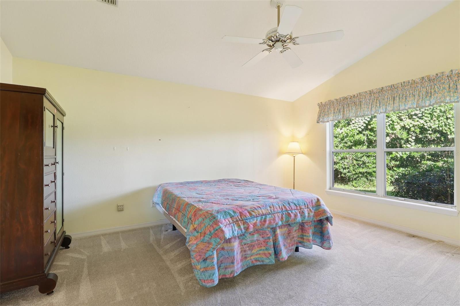 Image 22 of 56 For 6001 Spring Creek Court