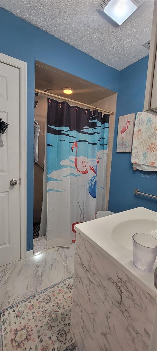 Image 10 of 29 For 6046 Loring Lane