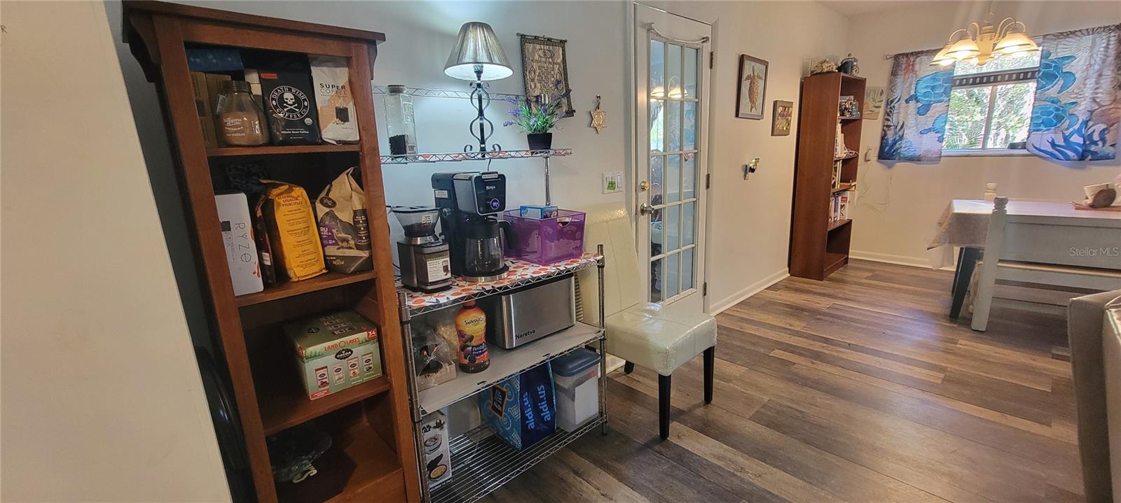 Image 12 of 29 For 6046 Loring Lane