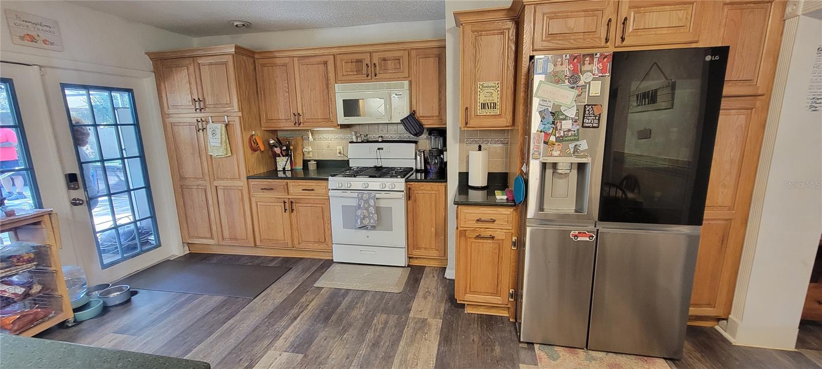 Image 13 of 29 For 6046 Loring Lane